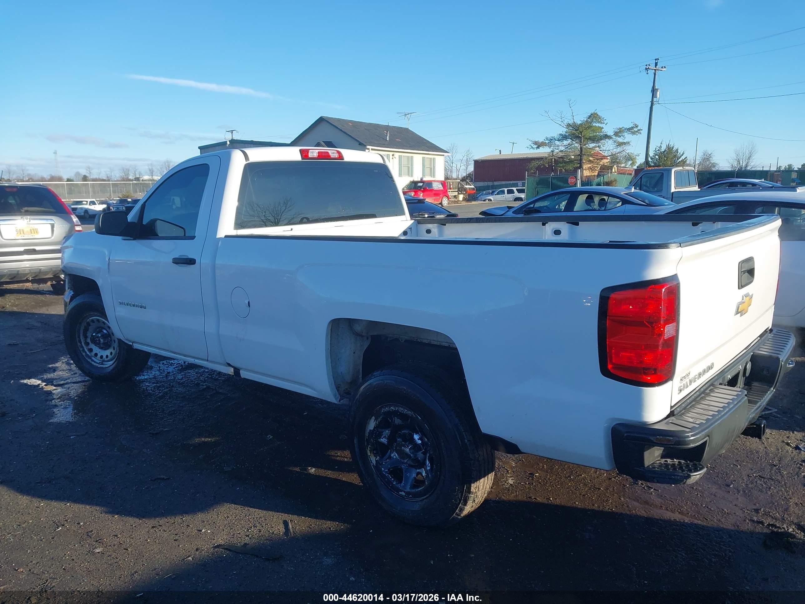 CHEVROLET SILVERADO image 3