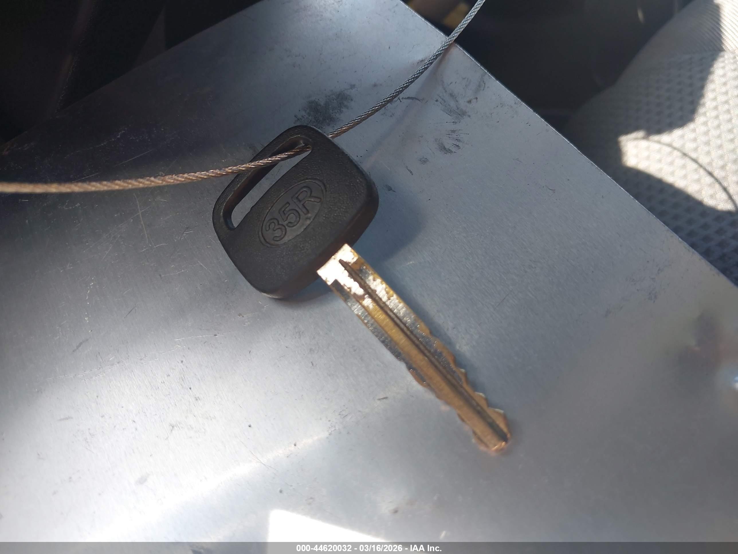 SCION XB image 11