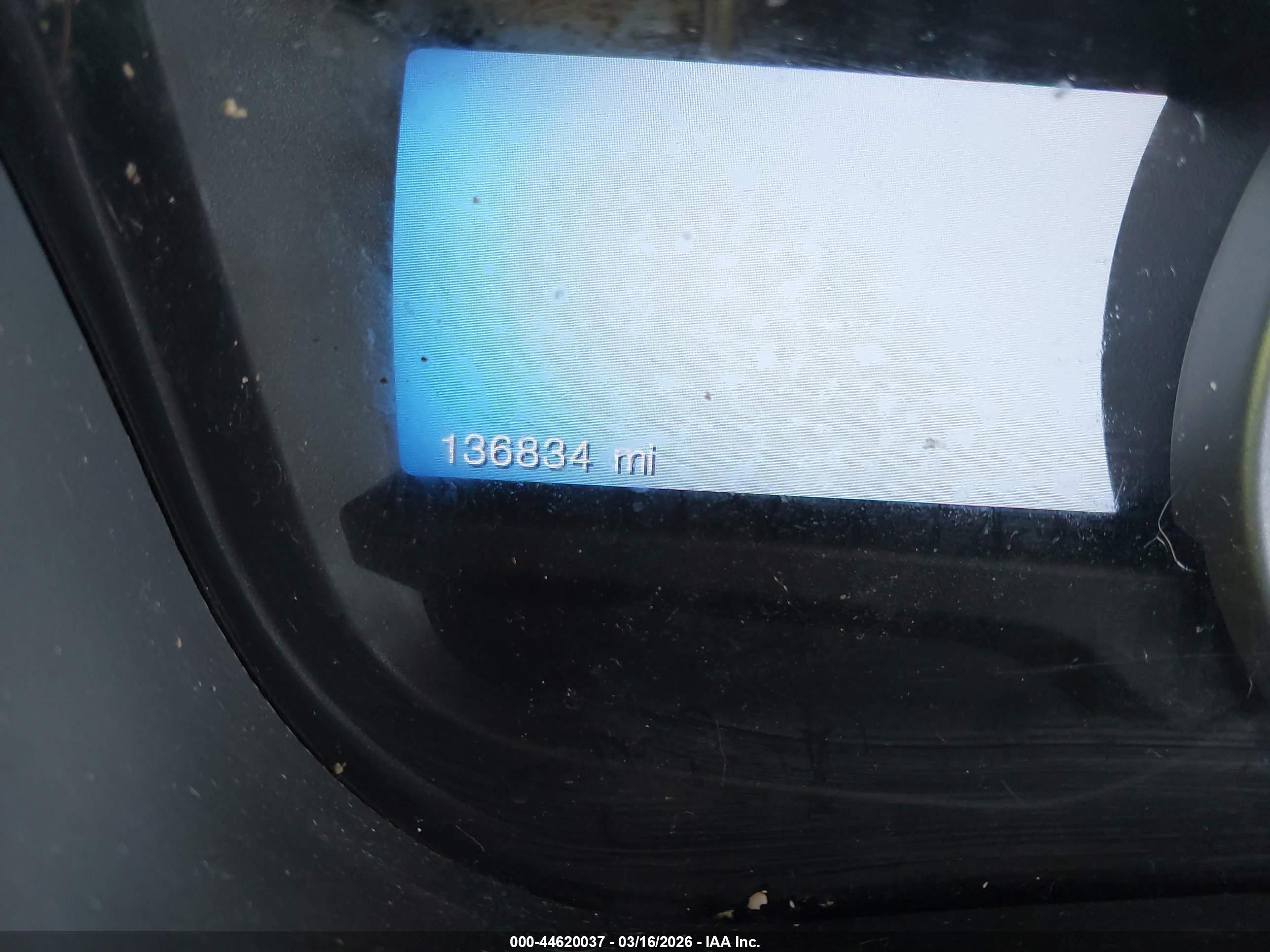 FORD EXPLORER image 7