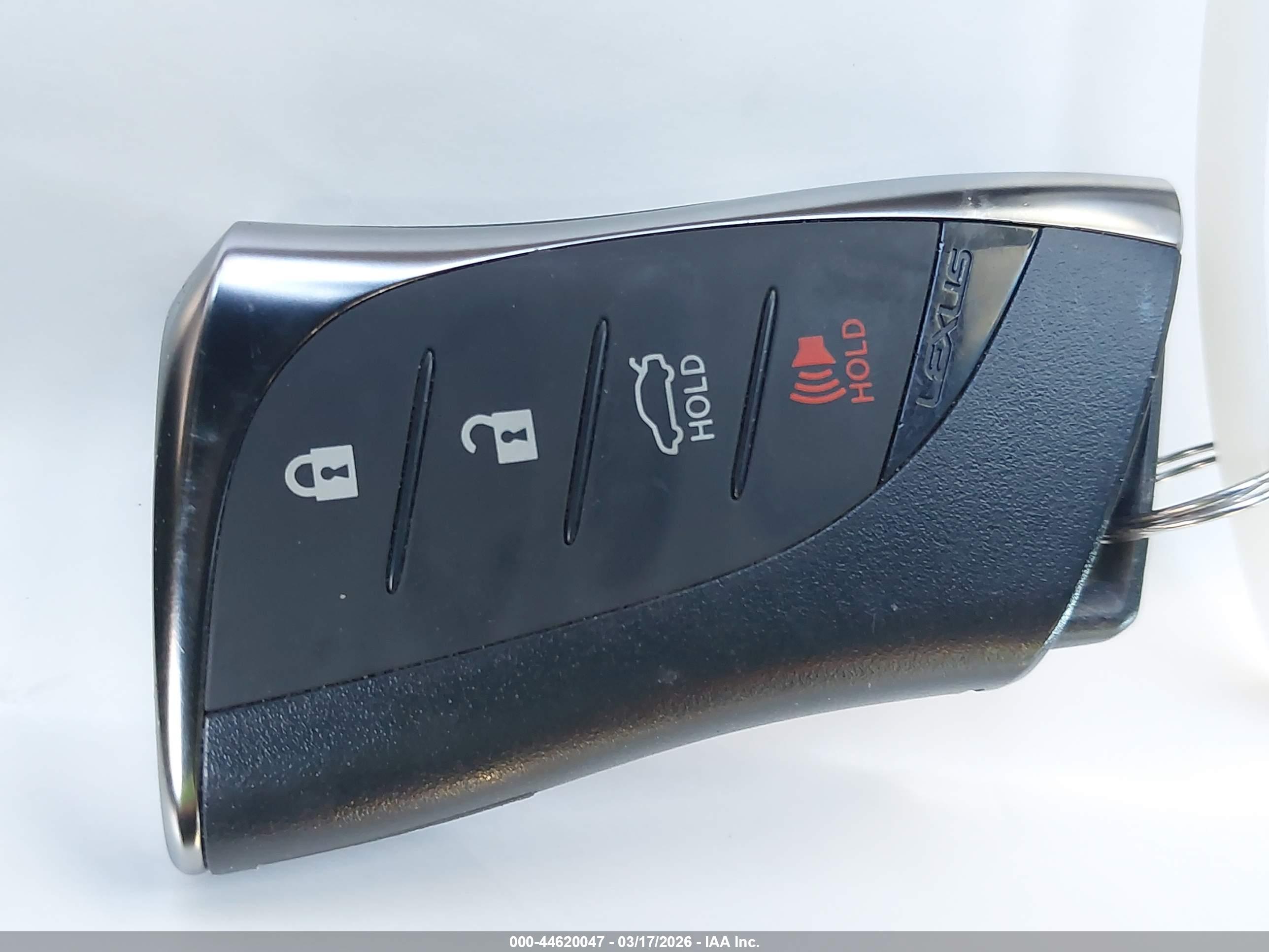 LEXUS ES image 11