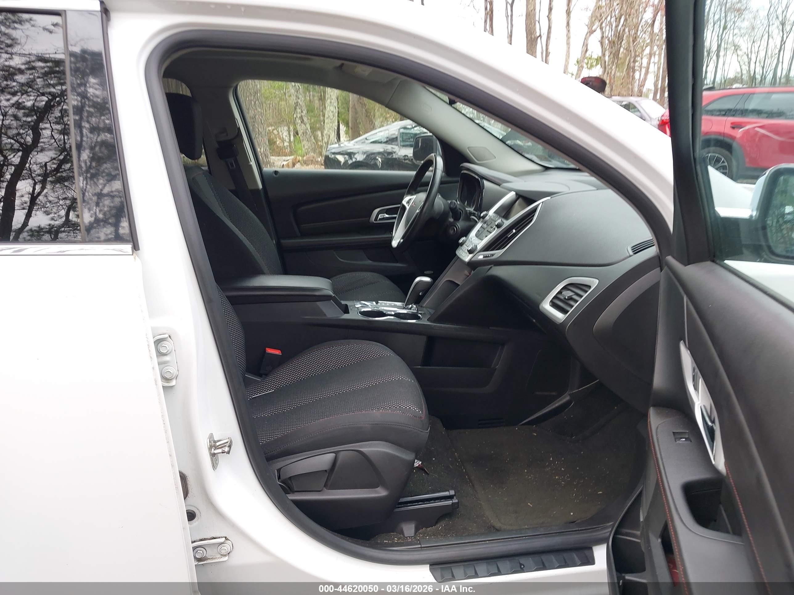 GMC TERRAIN image 5