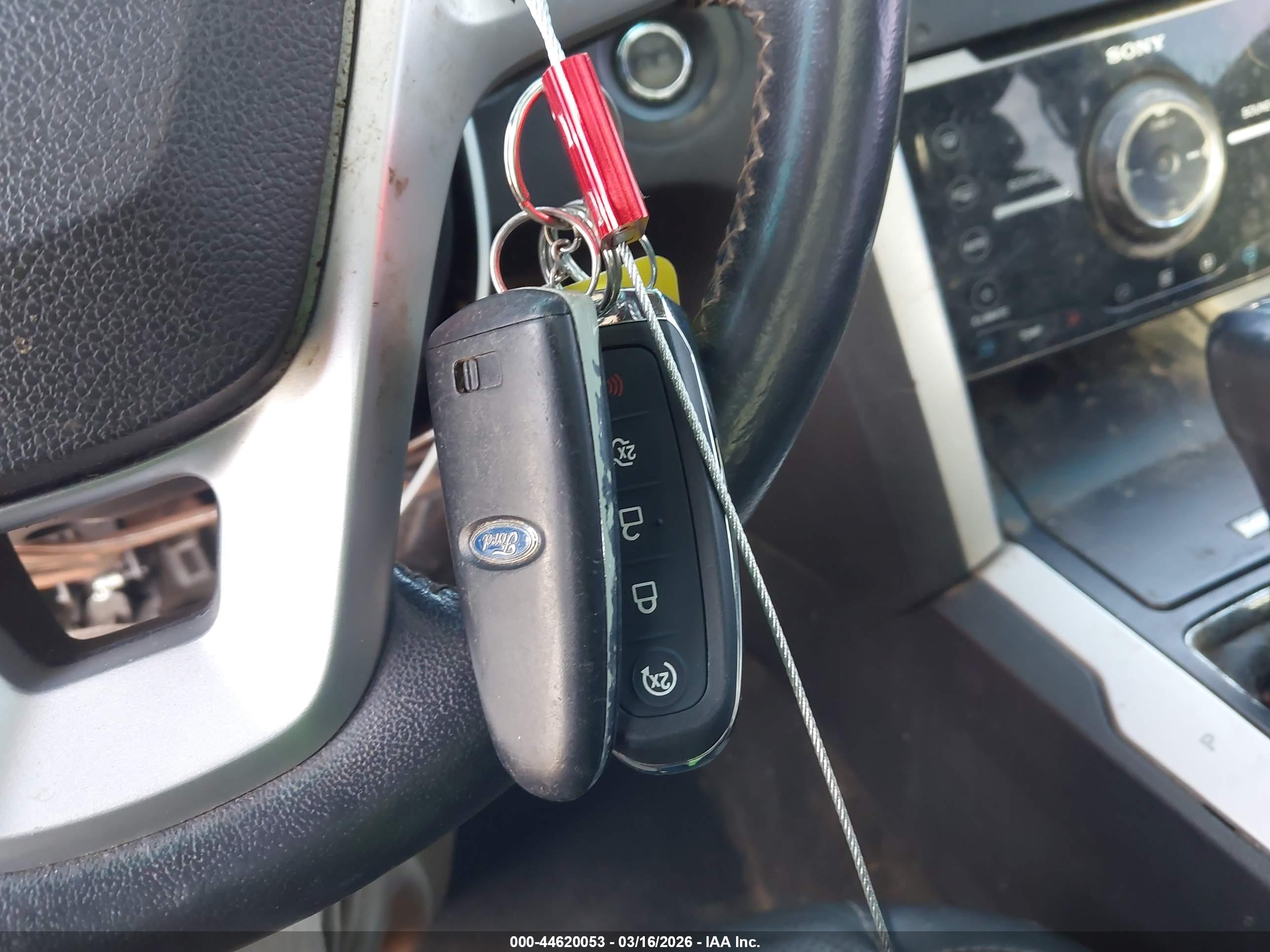 FORD EXPLORER image 11