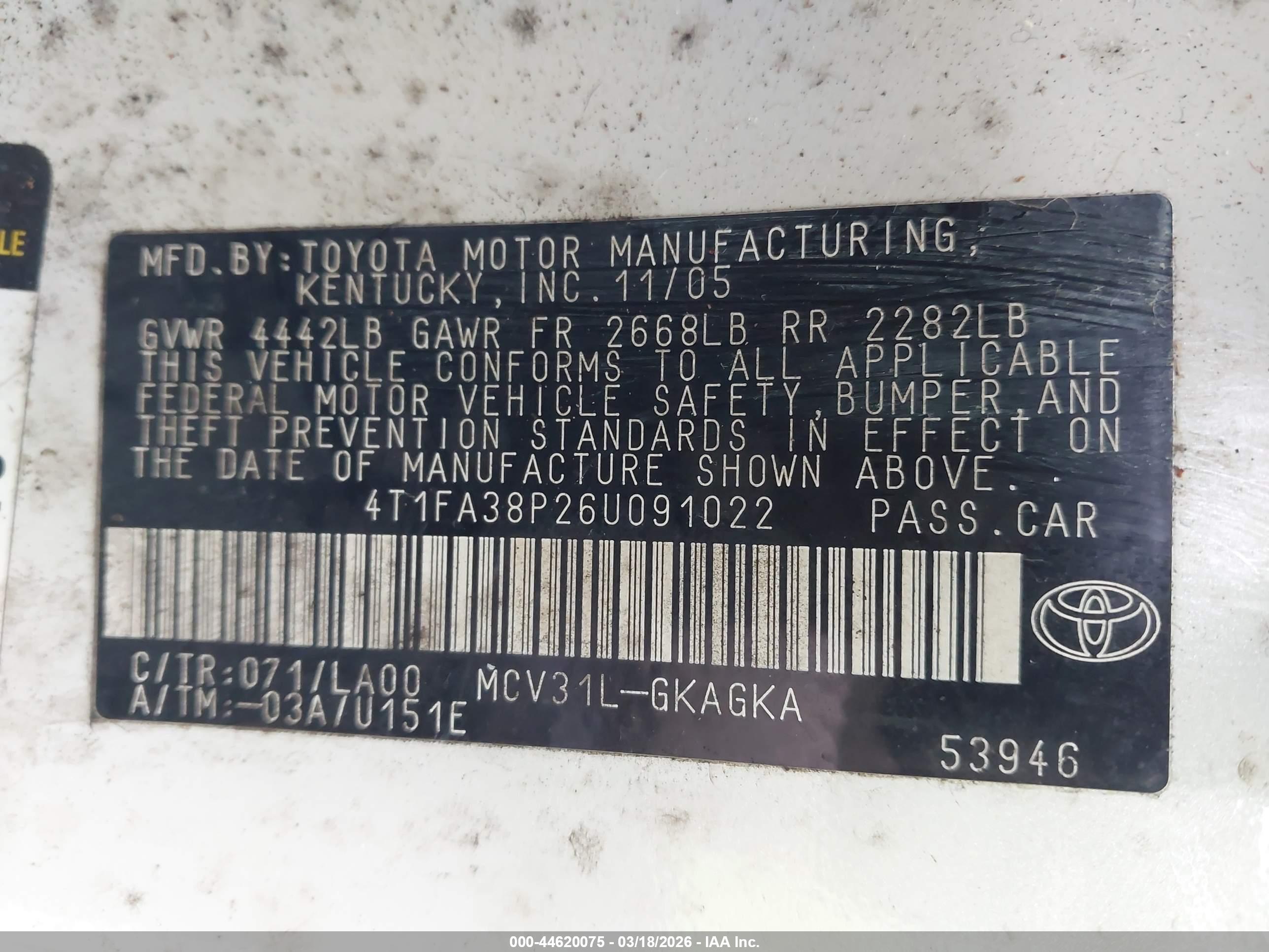 TOYOTA CAMRY image 9