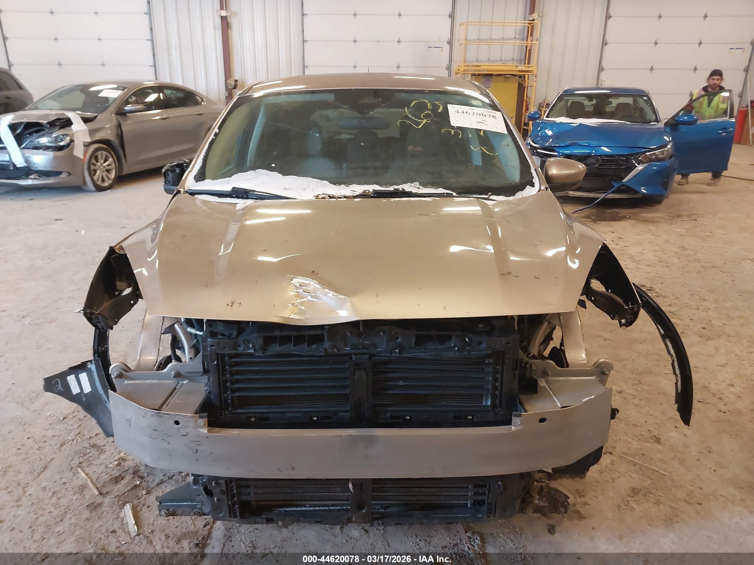 FORD ESCAPE image 6