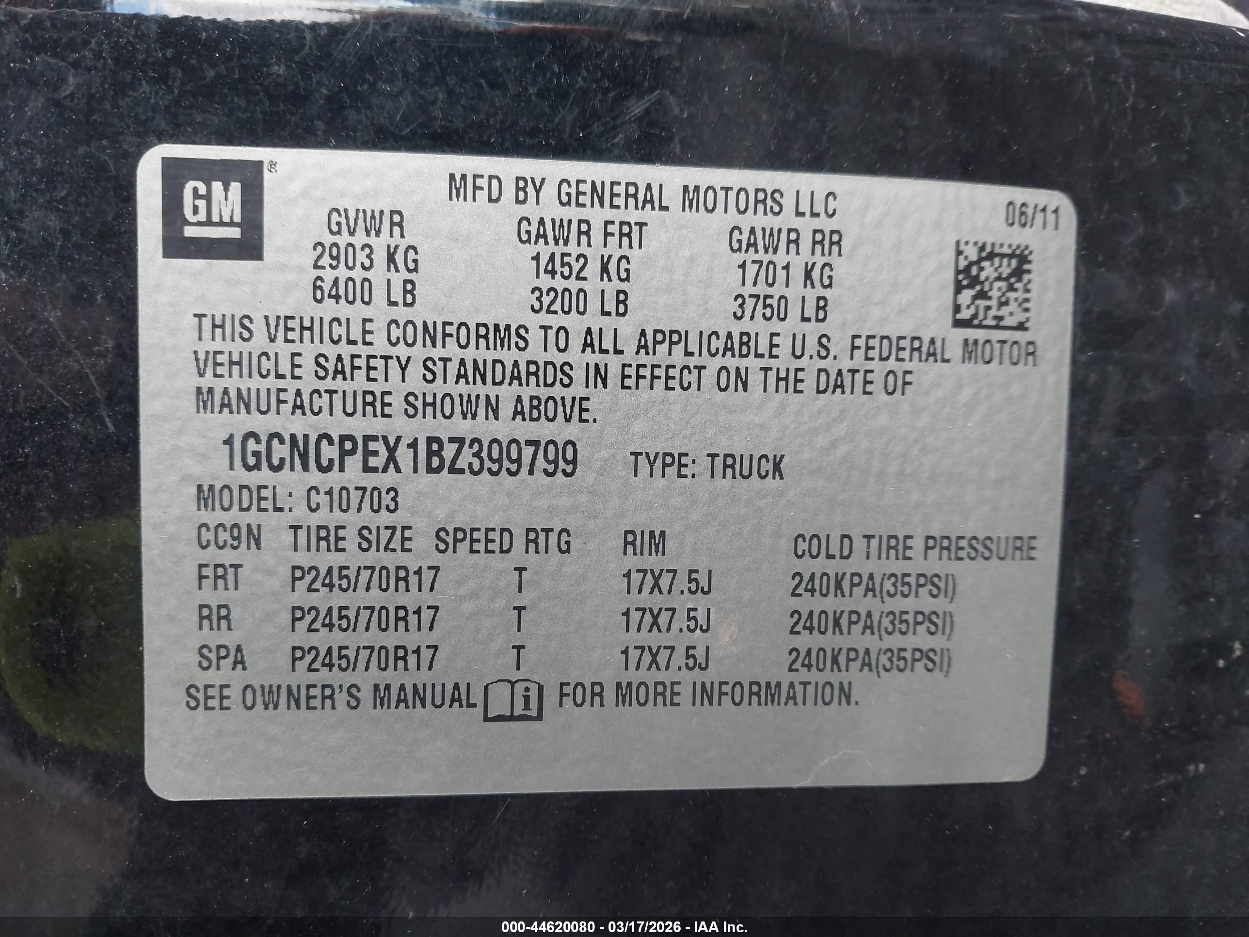 CHEVROLET SILVERADO image 9