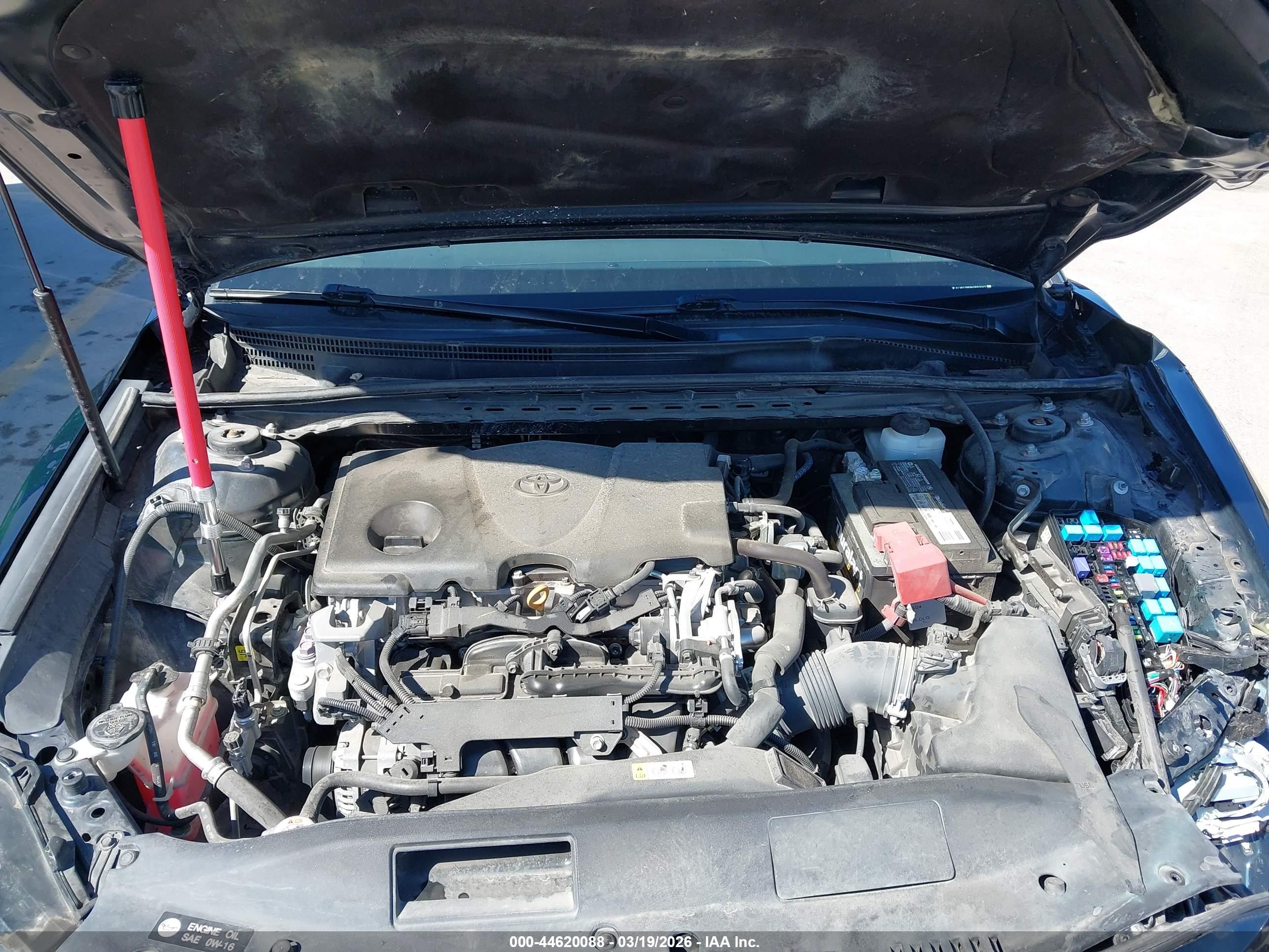 TOYOTA CAMRY image 10