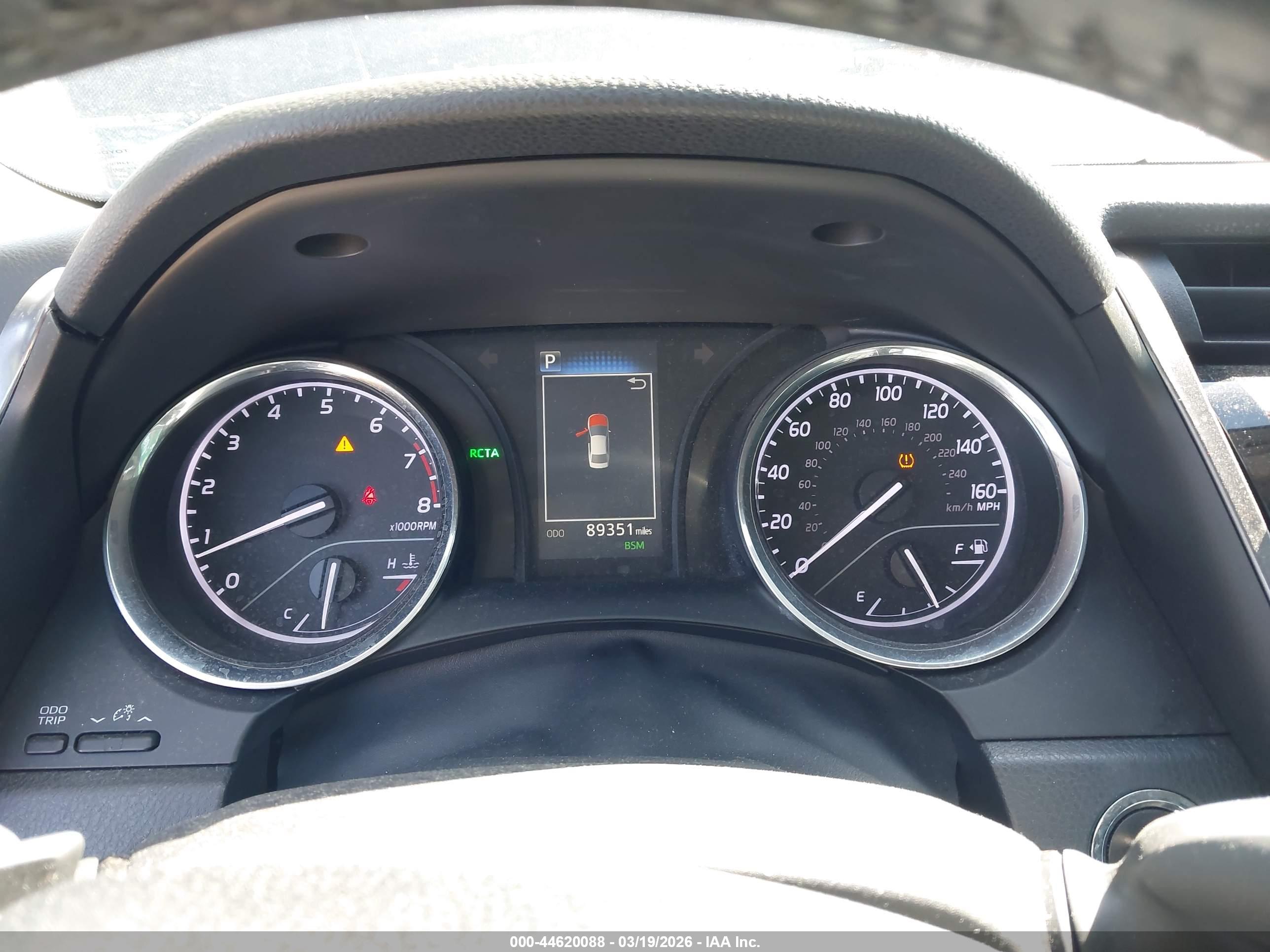TOYOTA CAMRY image 7