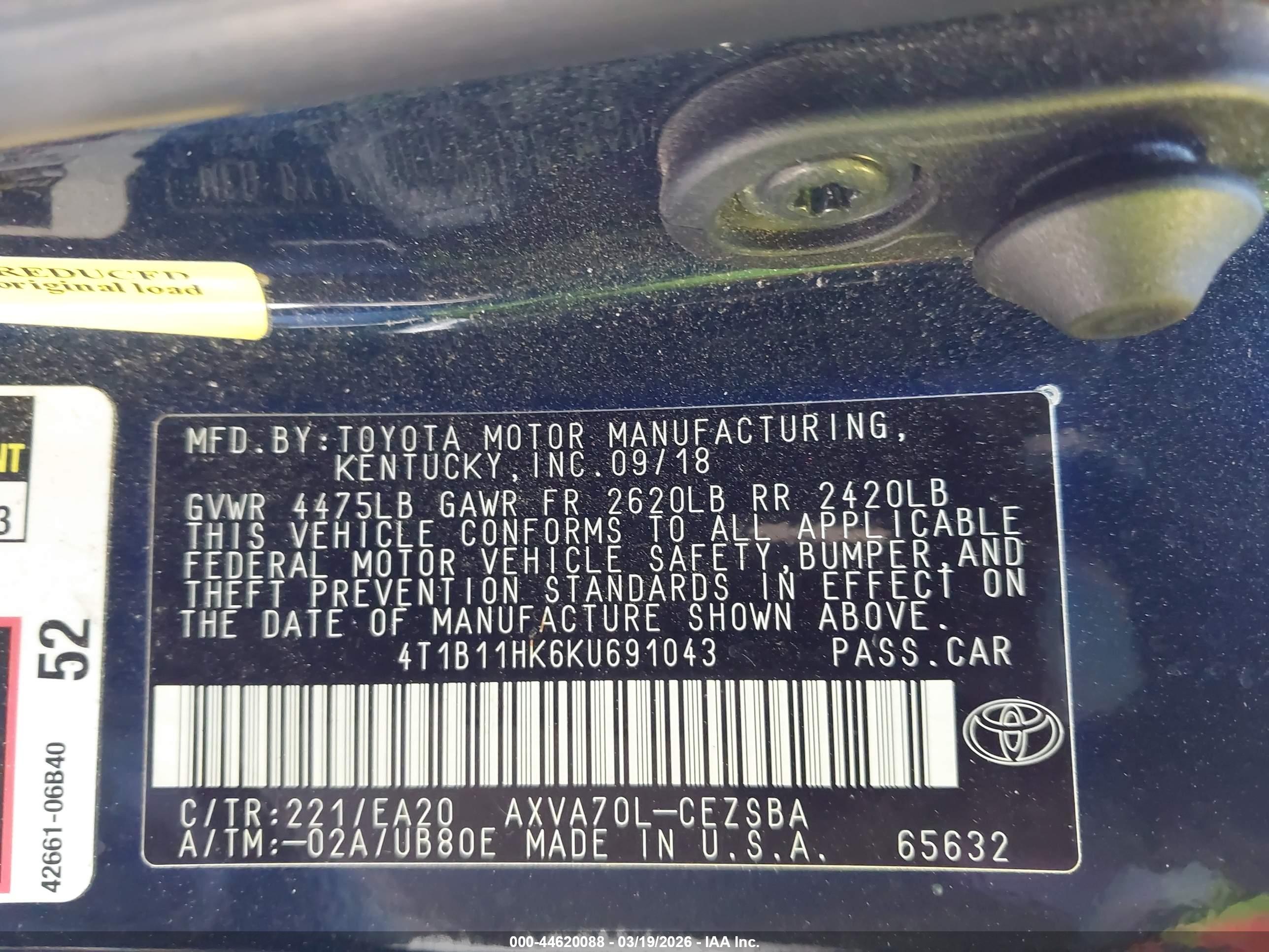 TOYOTA CAMRY image 9