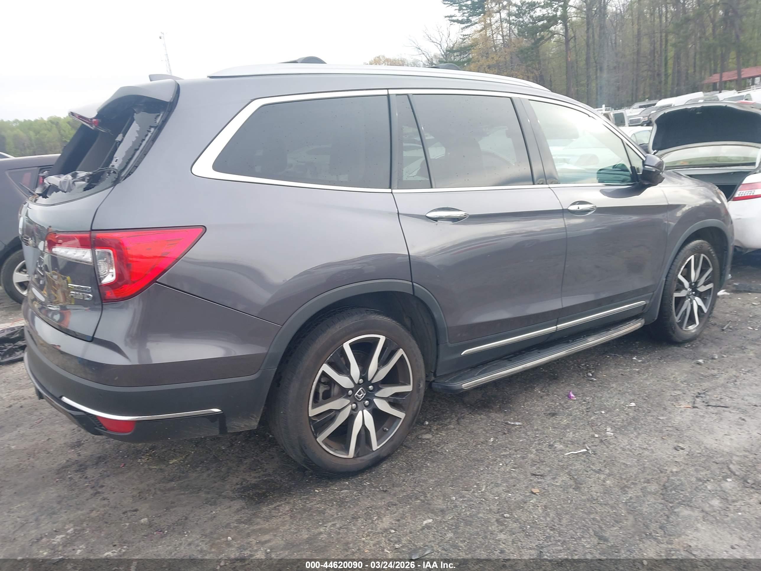 HONDA PILOT image 4
