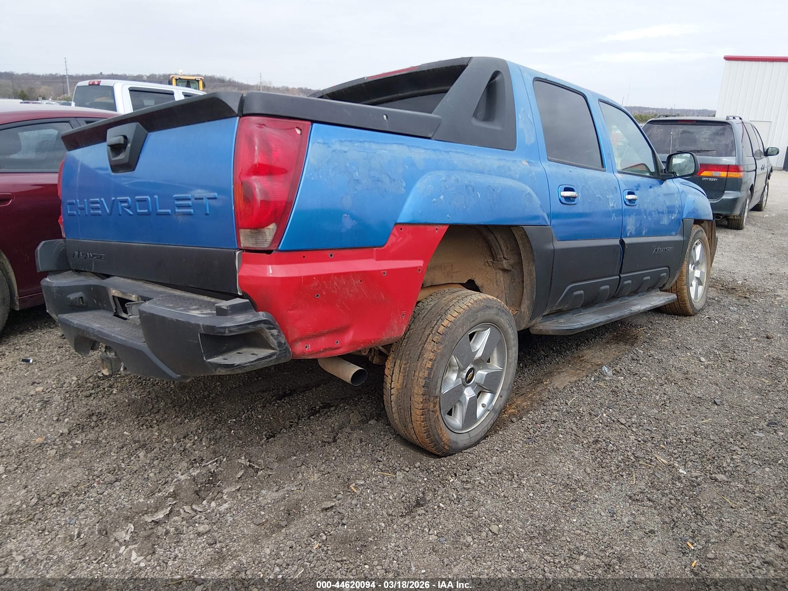 CHEVROLET AVALANCHE image 4