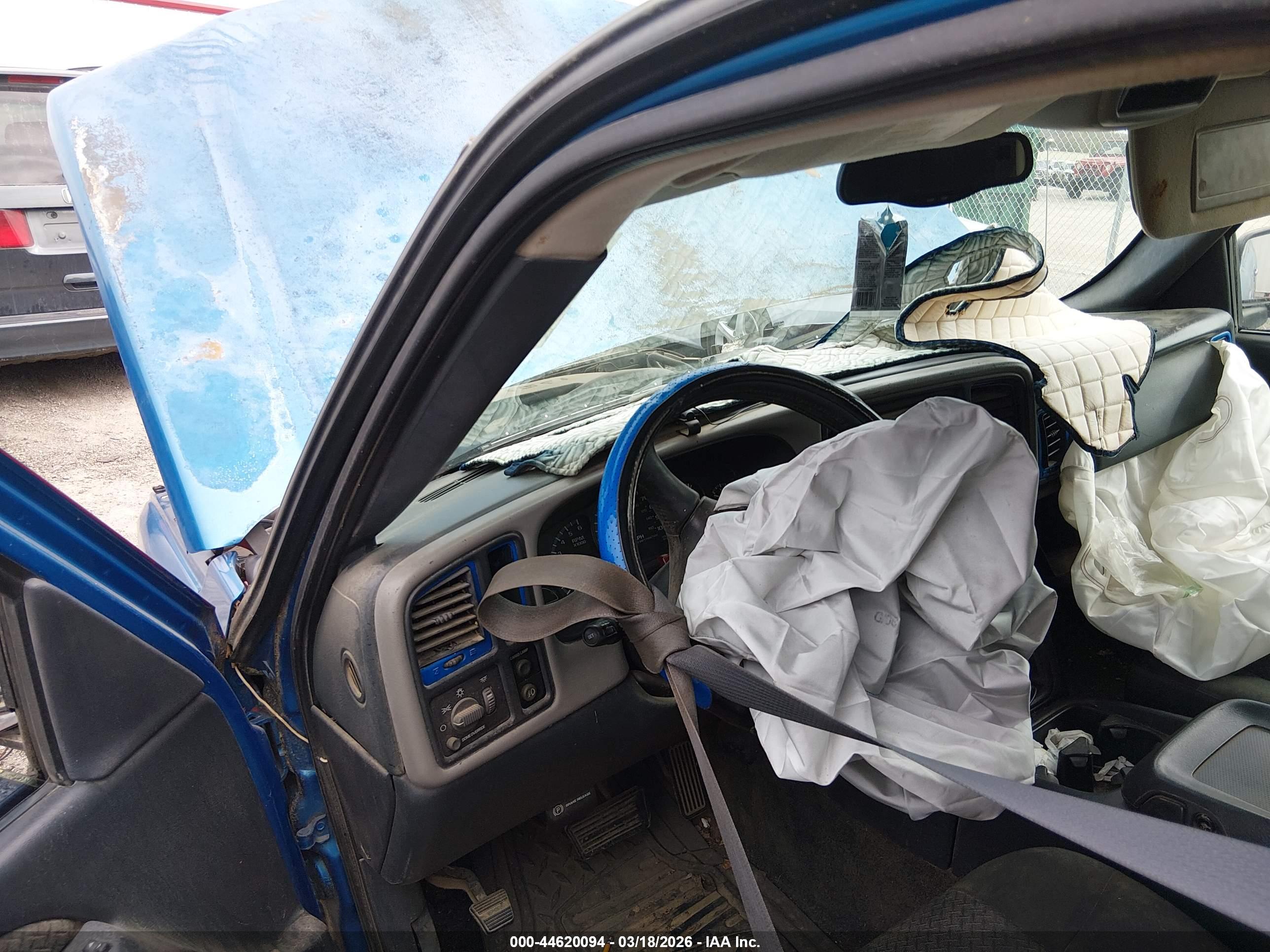 CHEVROLET AVALANCHE image 7