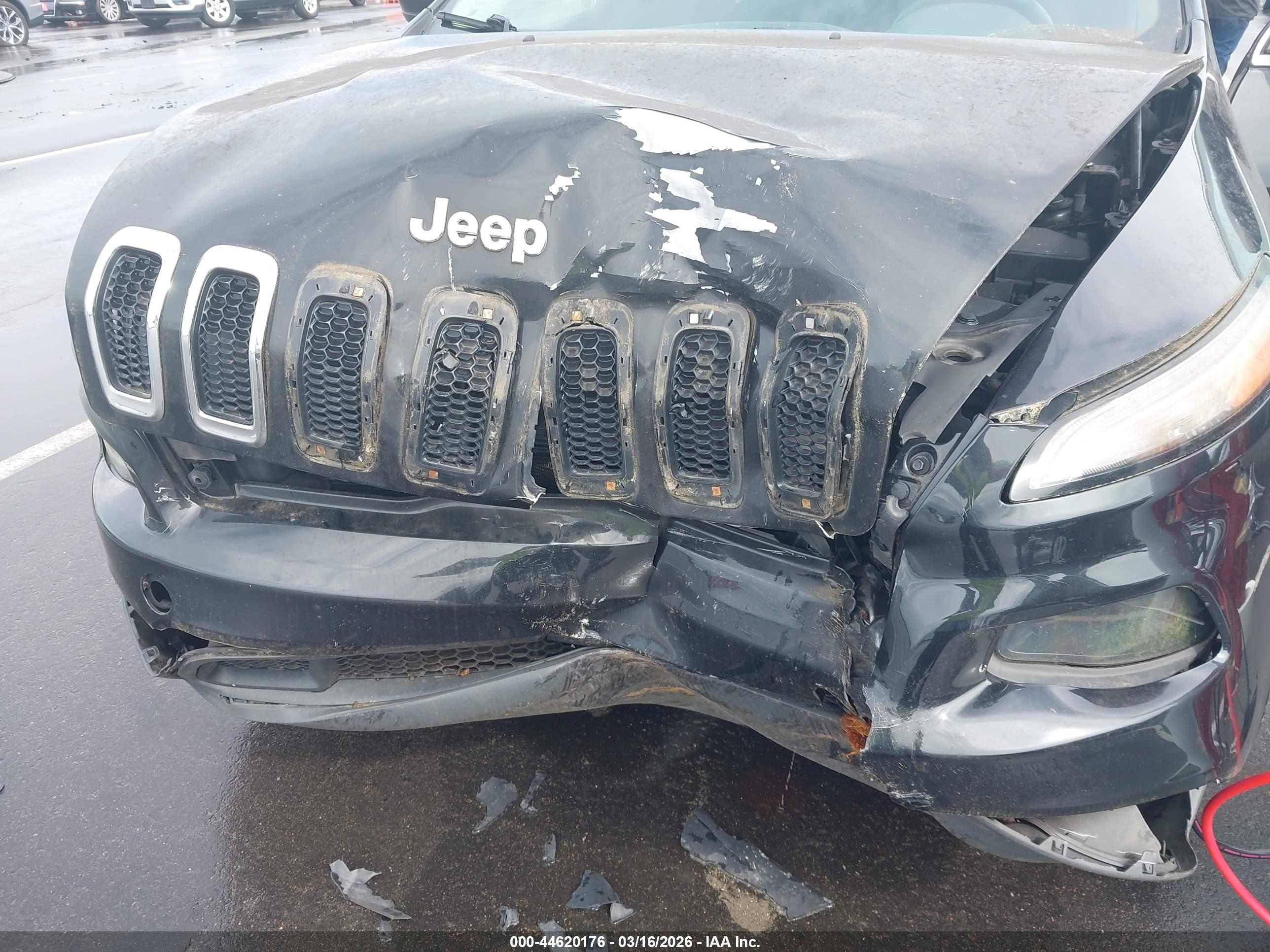 JEEP CHEROKEE image 6