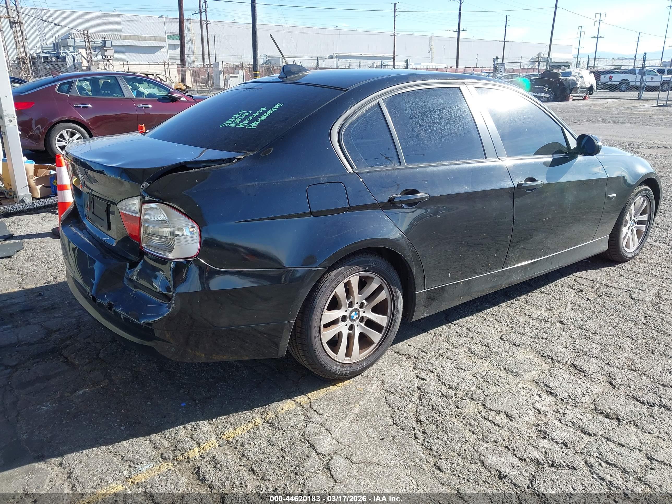 BMW 328I image 4