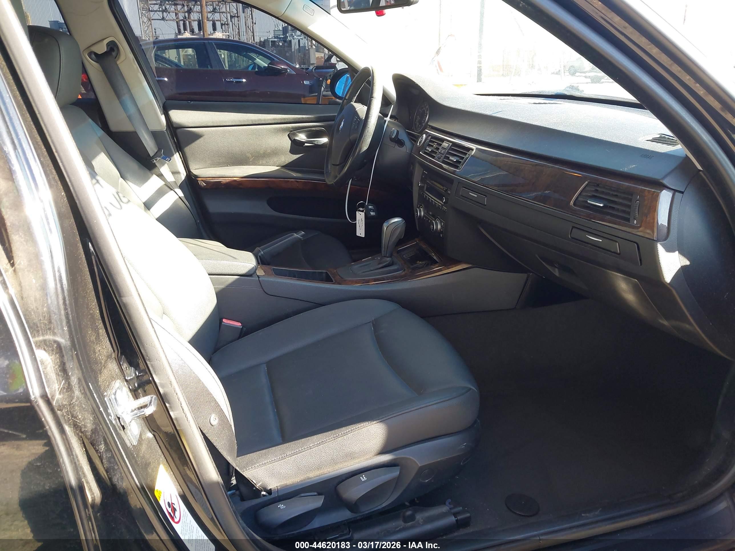 BMW 328I image 5