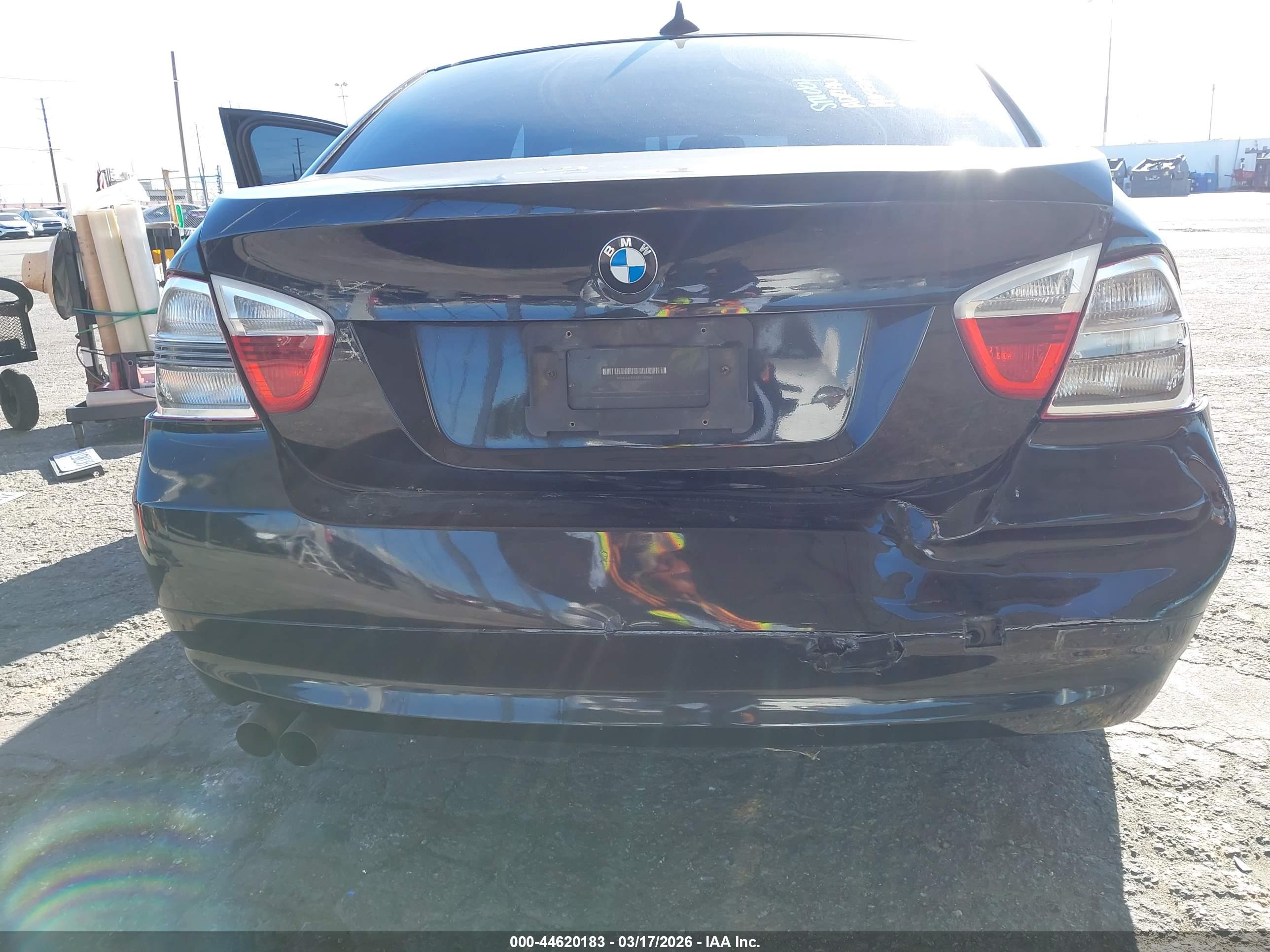 BMW 328I image 6