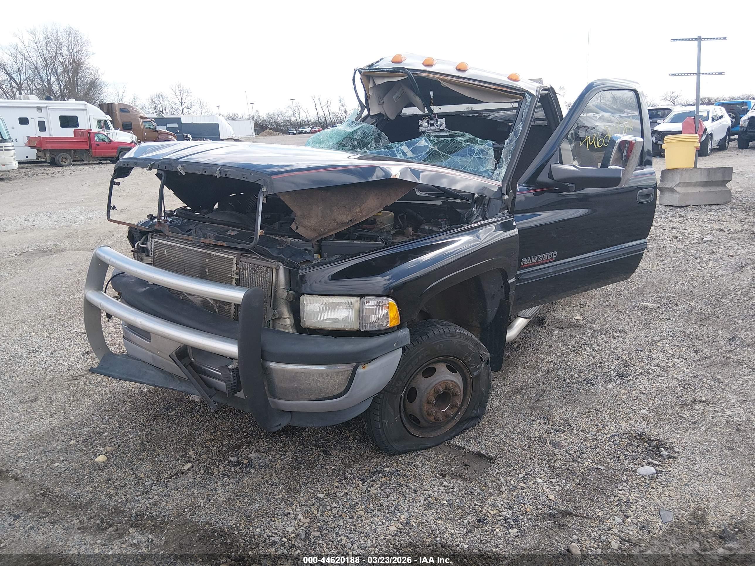 DODGE RAM image 2