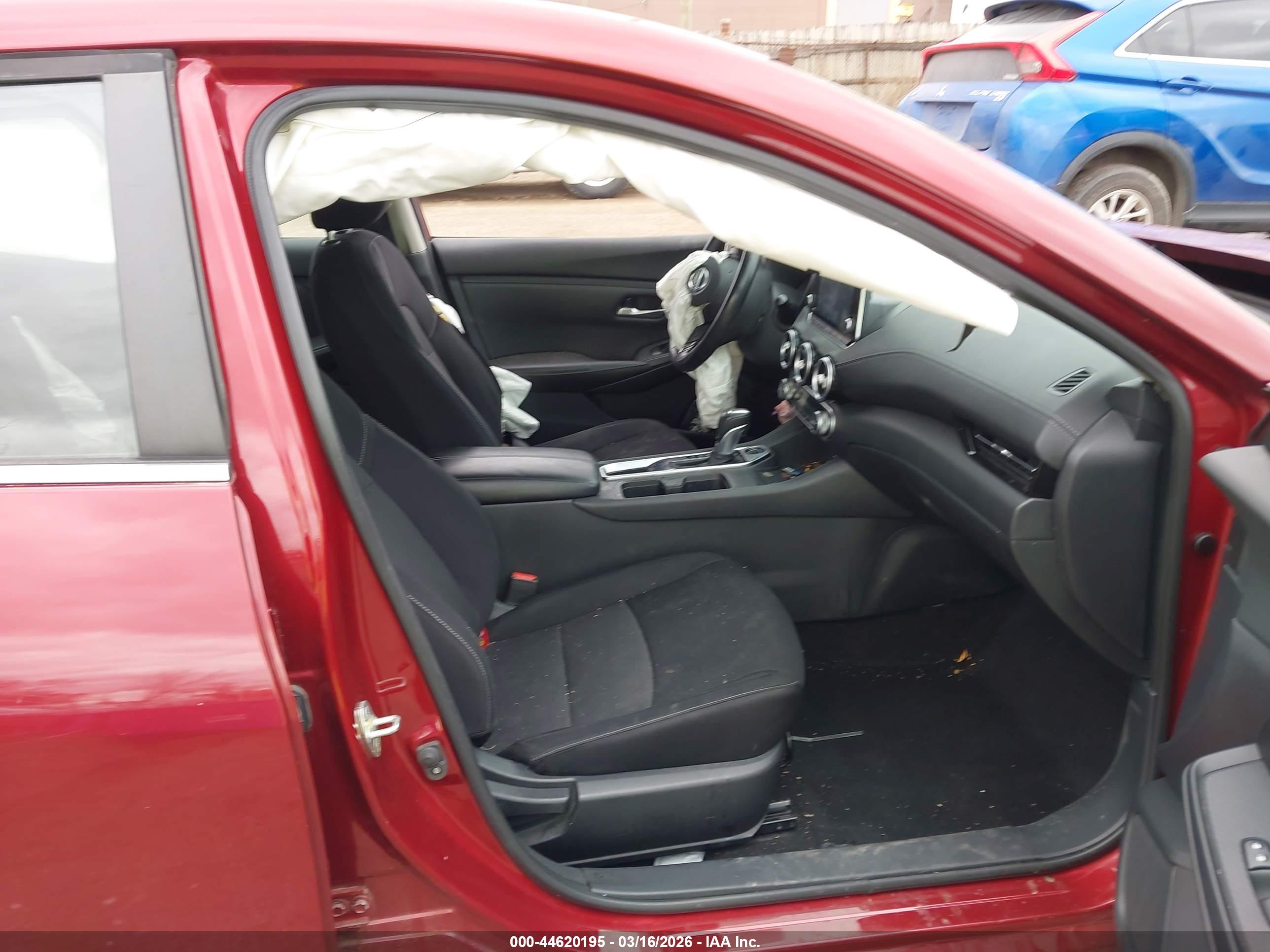 NISSAN SENTRA image 5
