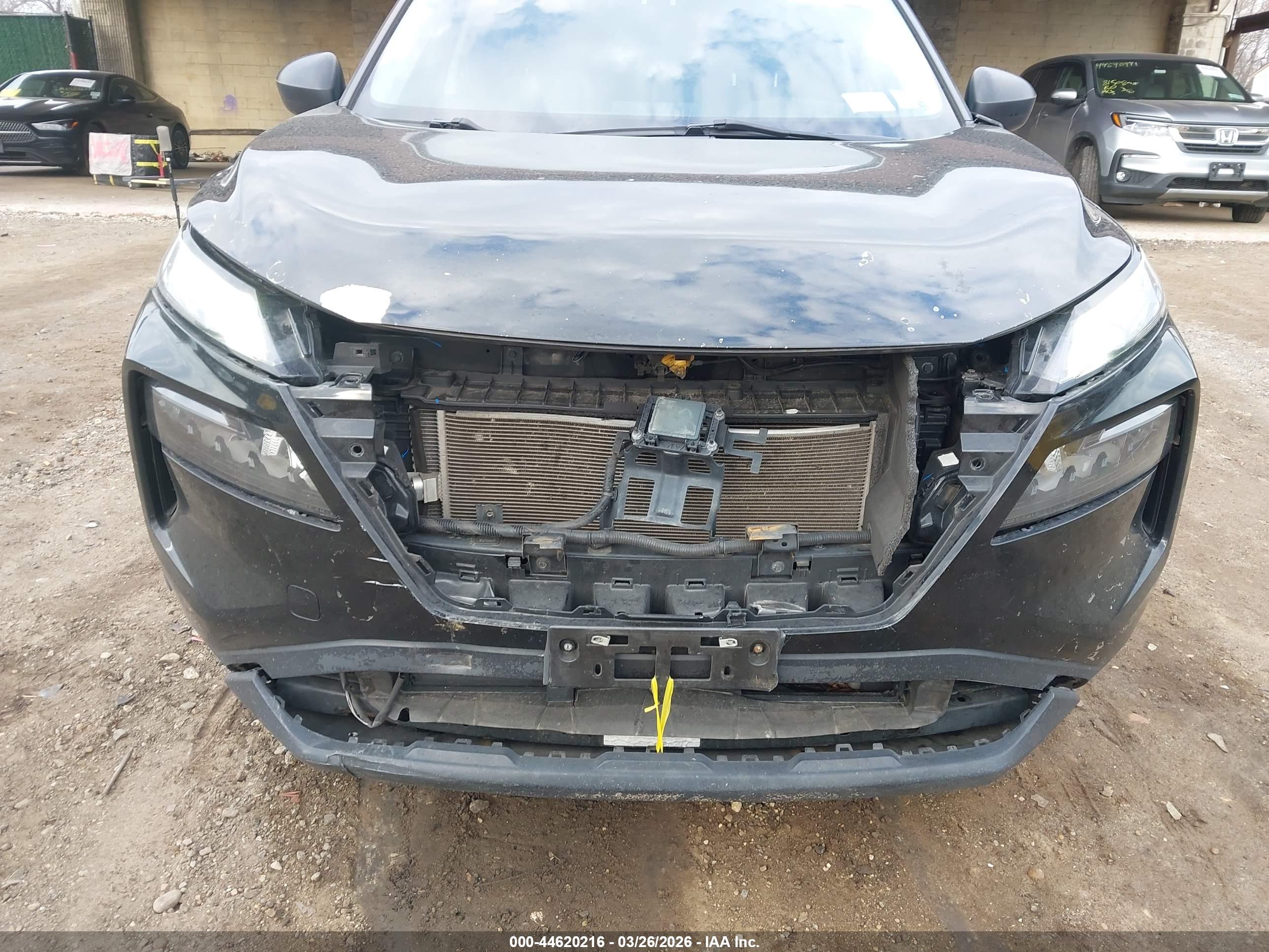 NISSAN ROGUE image 6