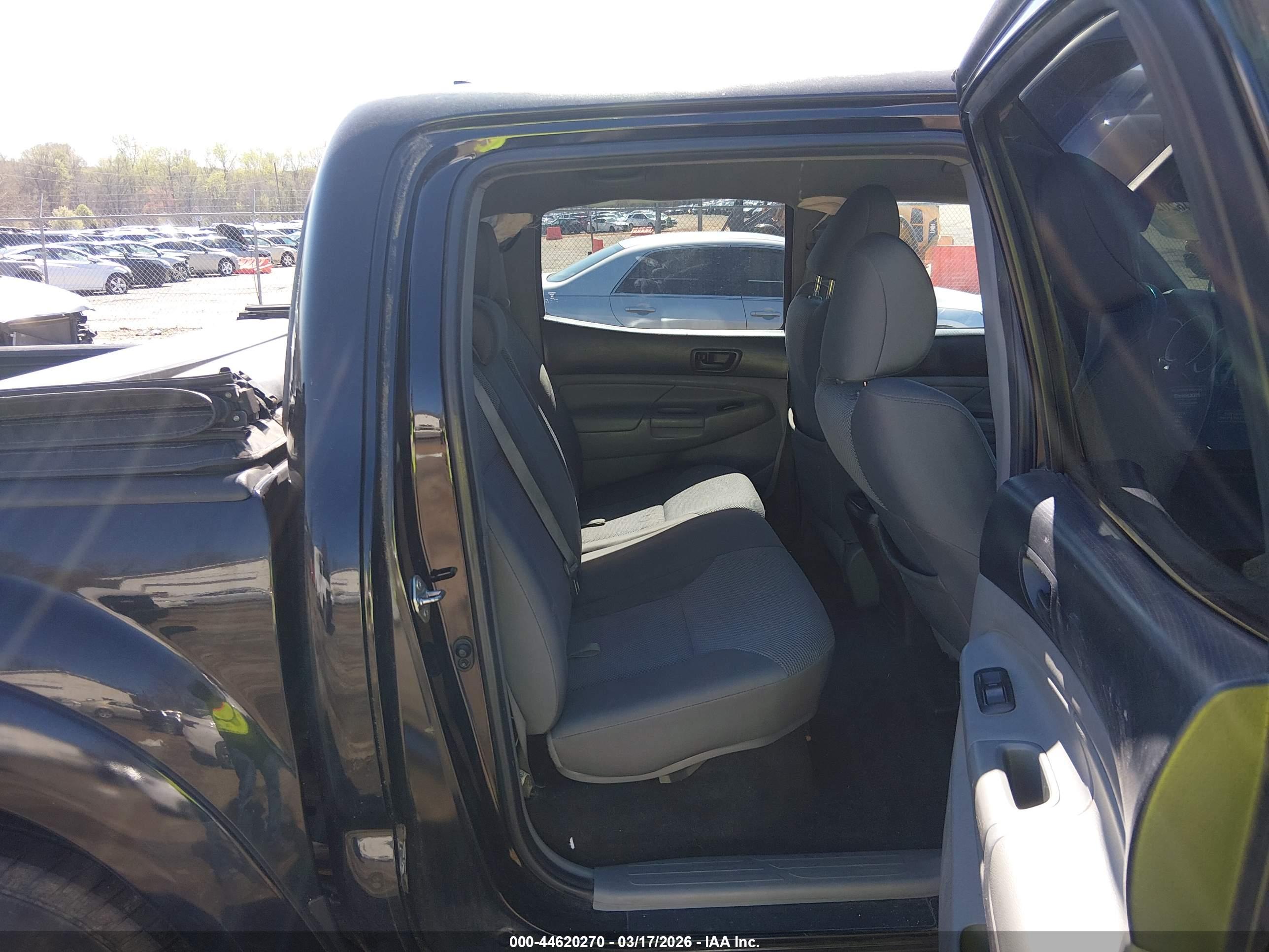 TOYOTA TACOMA image 8