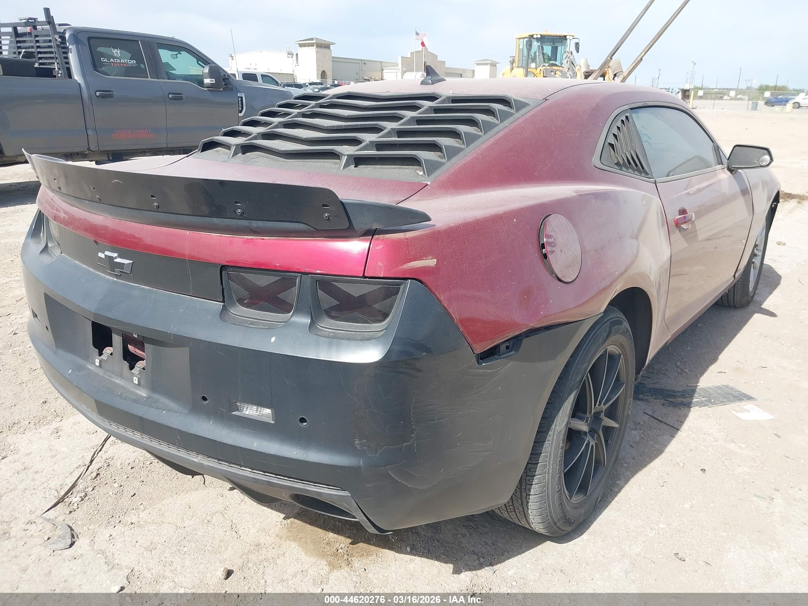 CHEVROLET CAMARO image 4