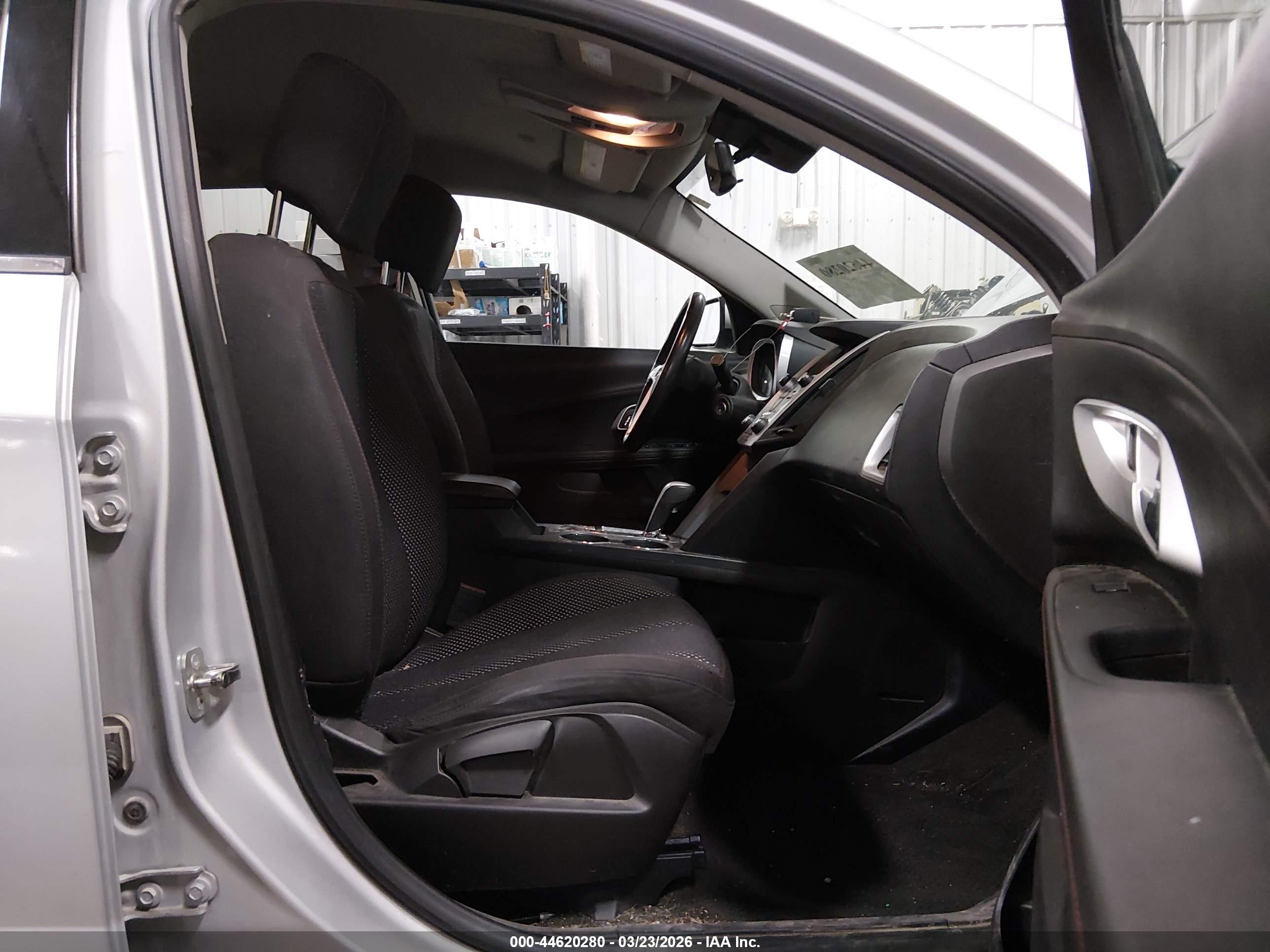CHEVROLET EQUINOX image 5