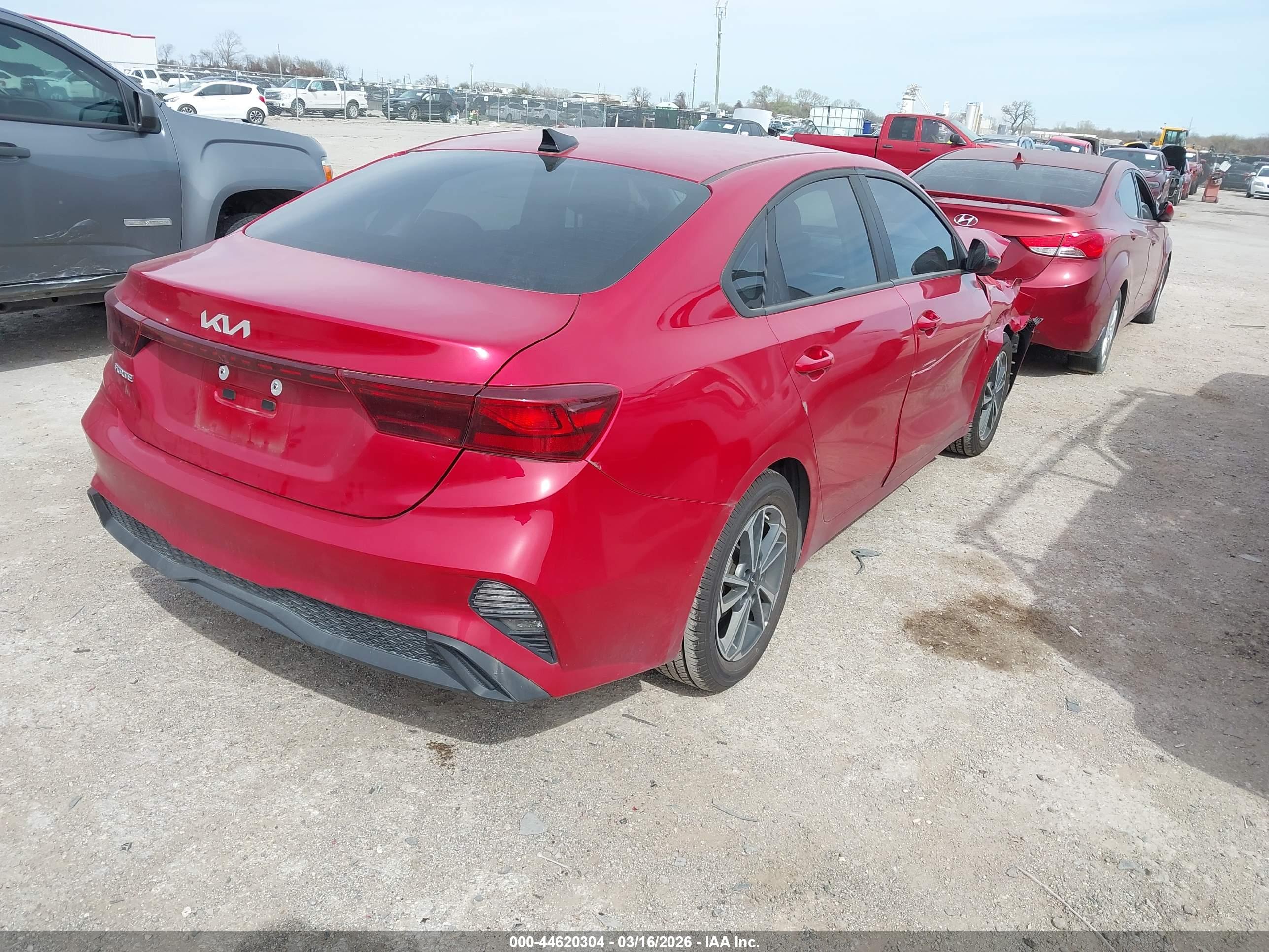 KIA FORTE image 4