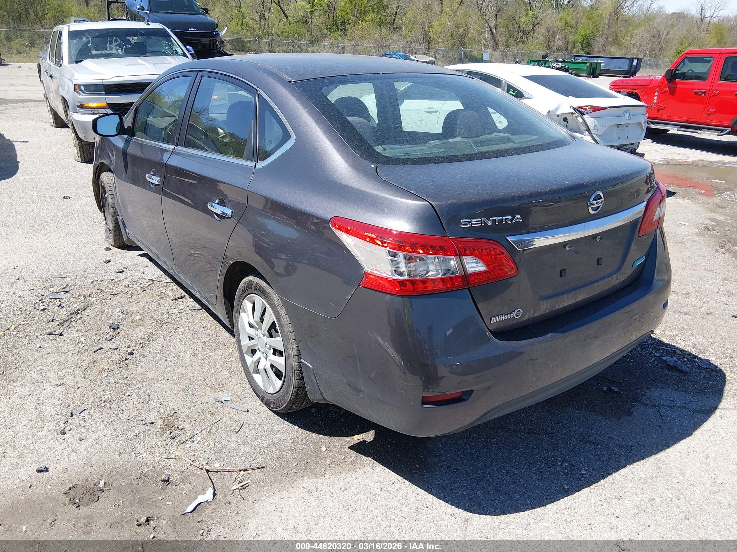 NISSAN SENTRA image 3