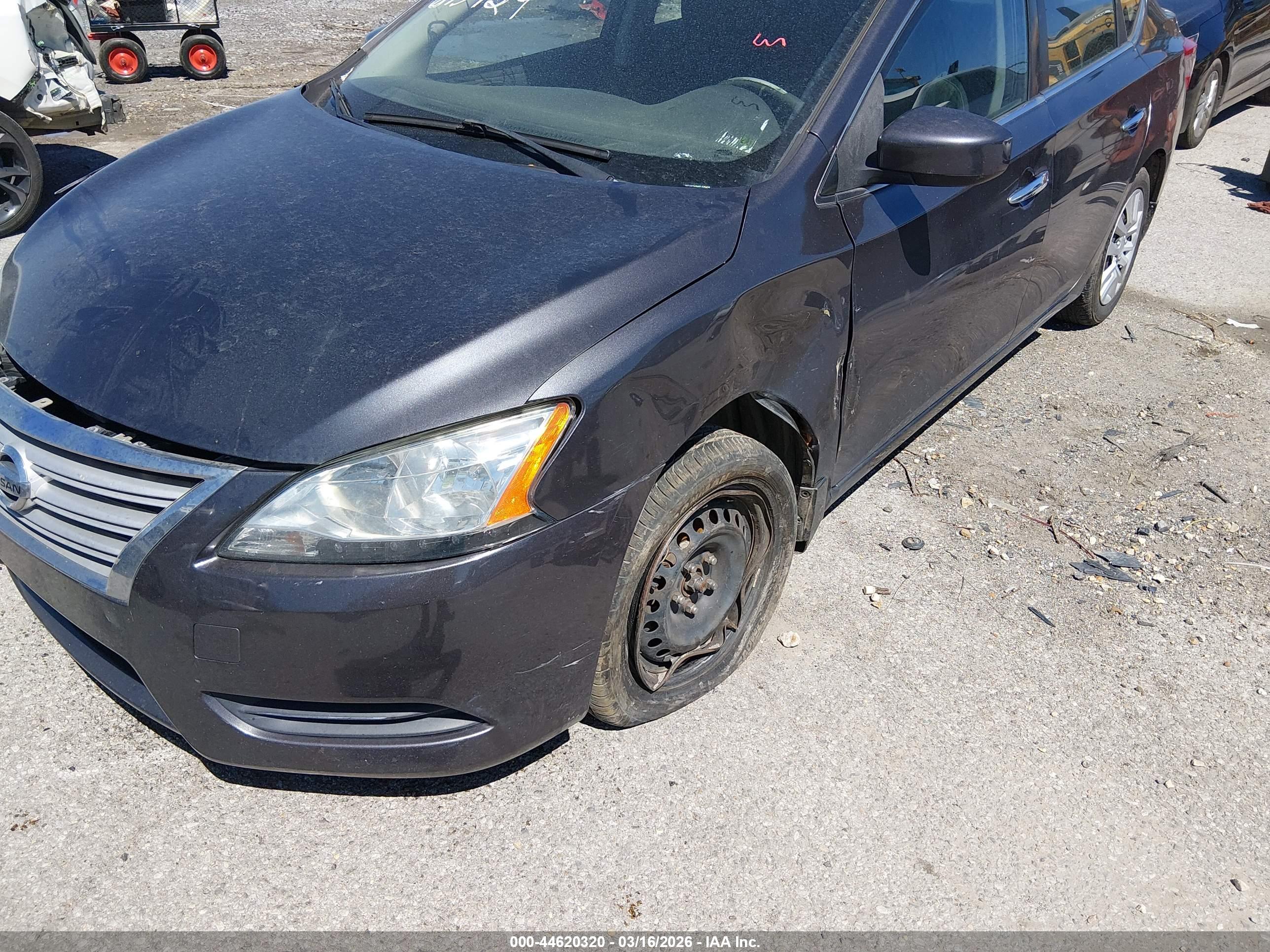 NISSAN SENTRA image 6