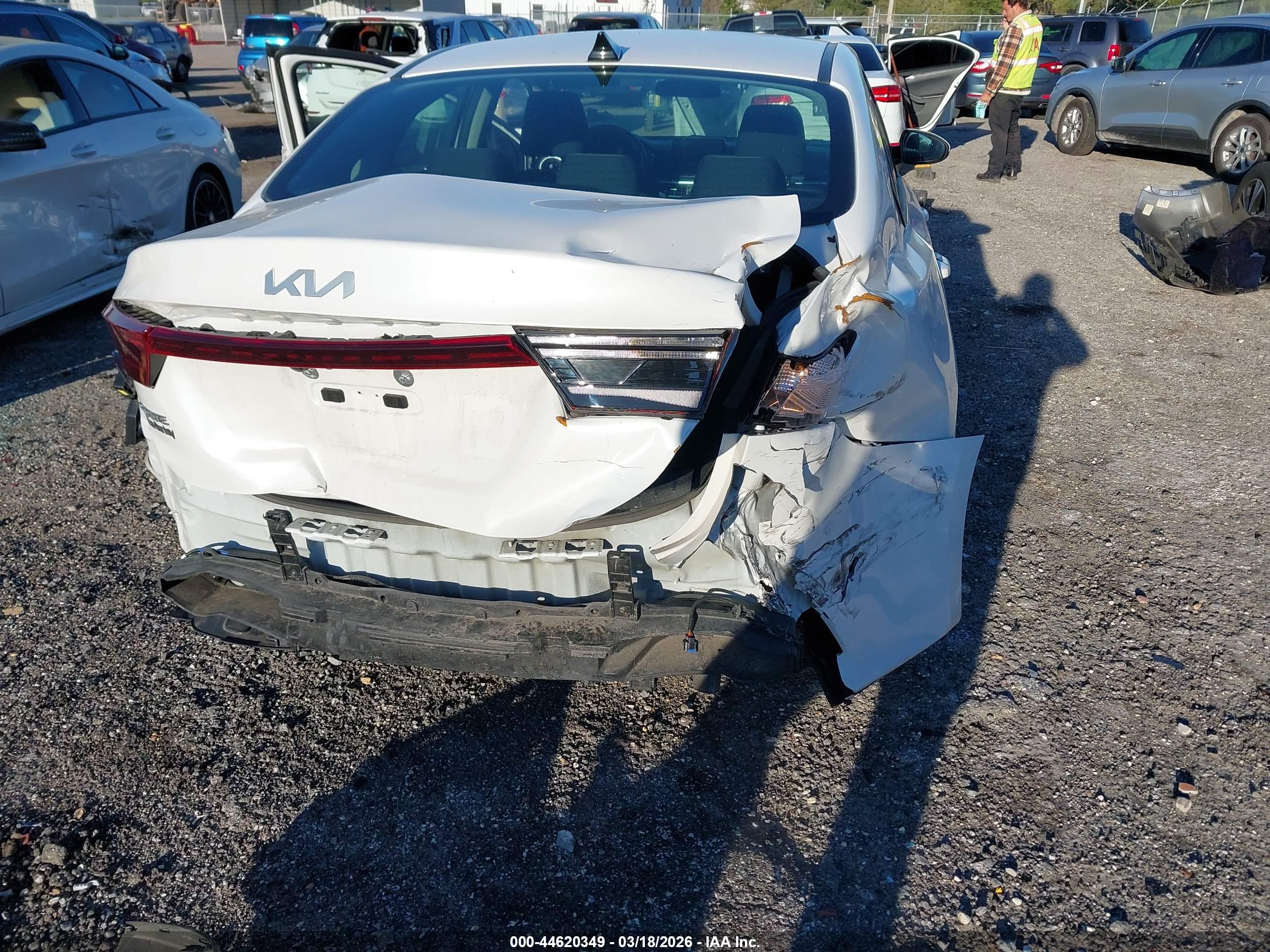 KIA FORTE image 6