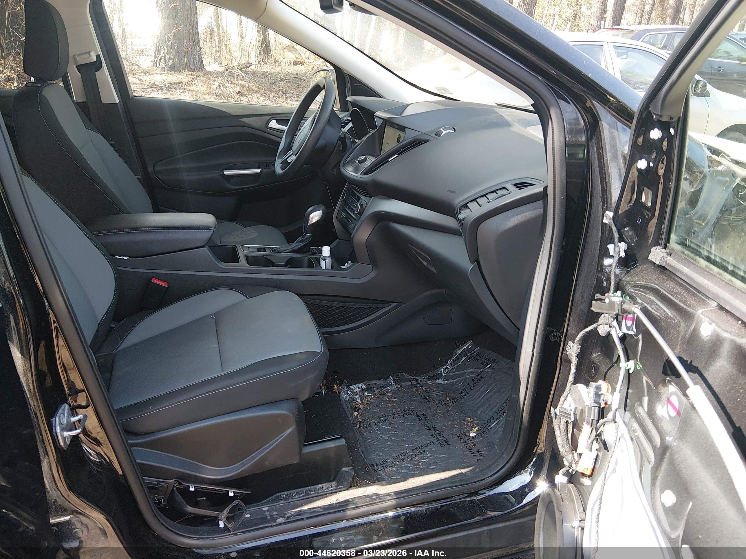 FORD ESCAPE image 5