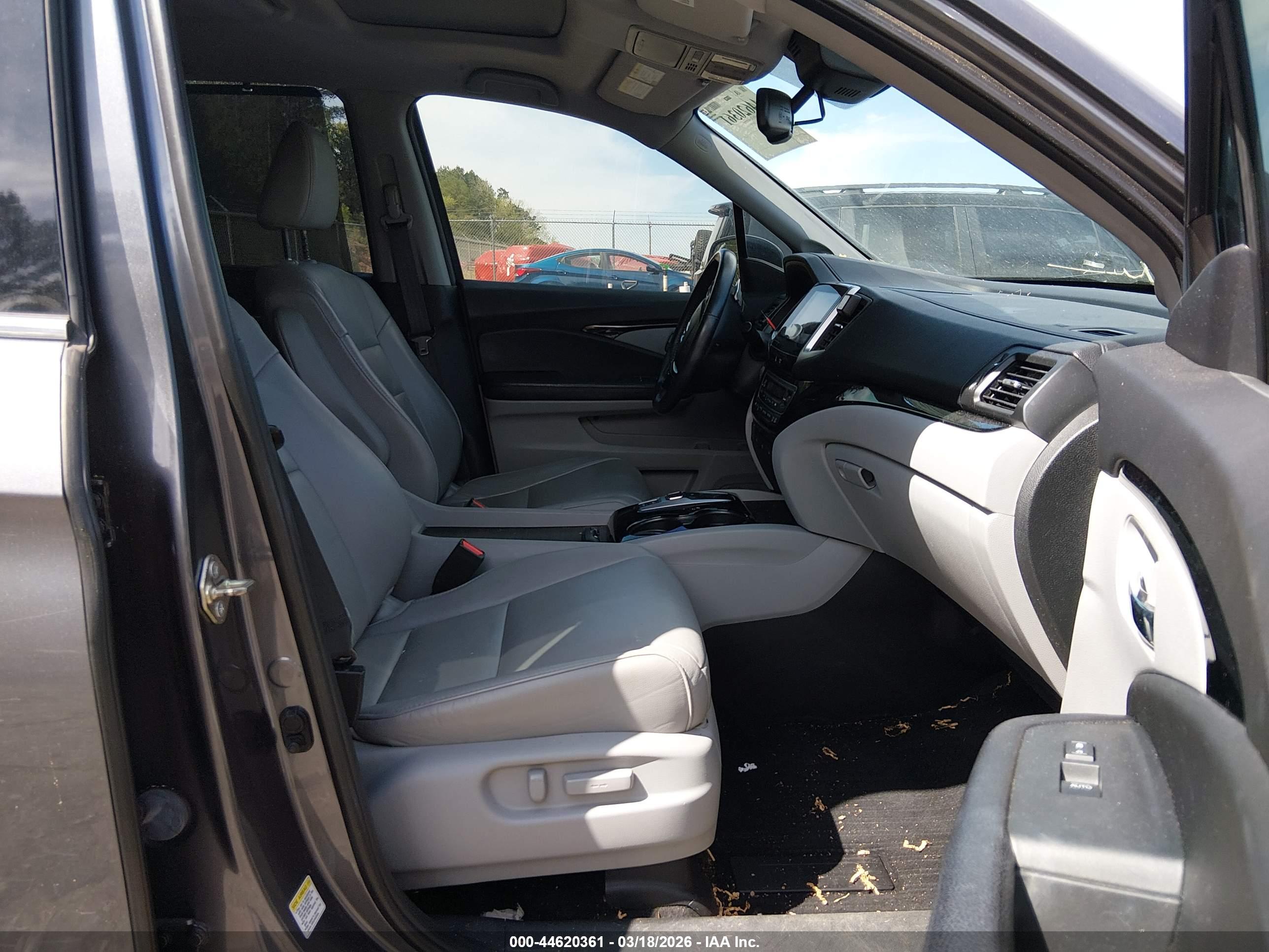 HONDA PILOT image 5
