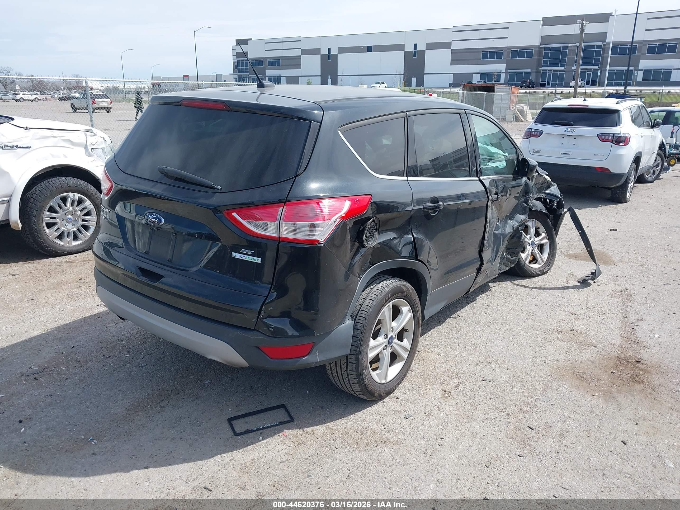 FORD ESCAPE image 4