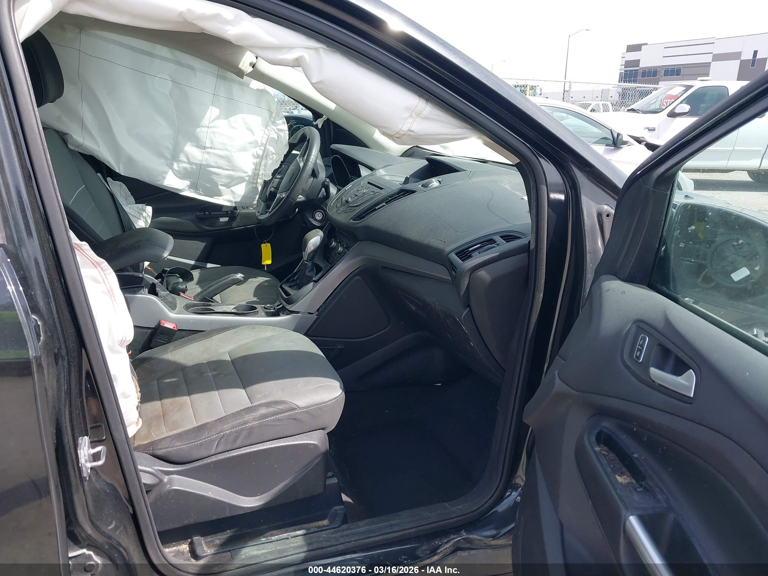 FORD ESCAPE image 5