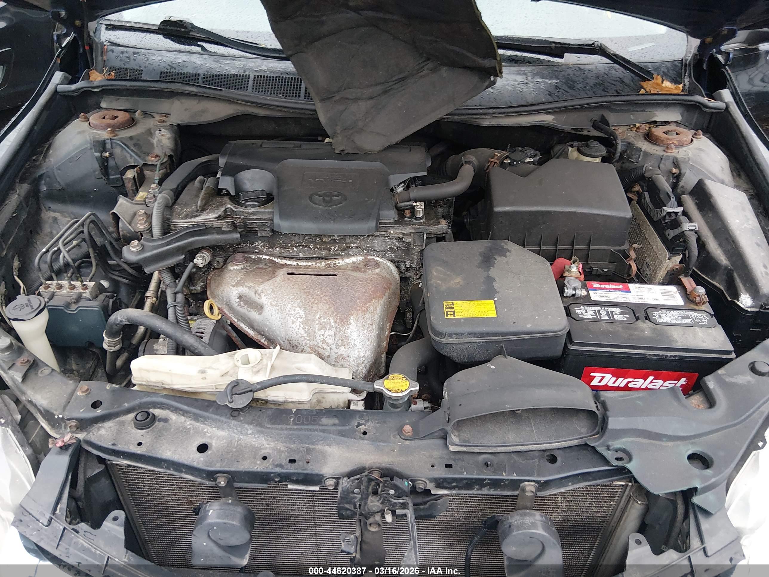 TOYOTA CAMRY image 10