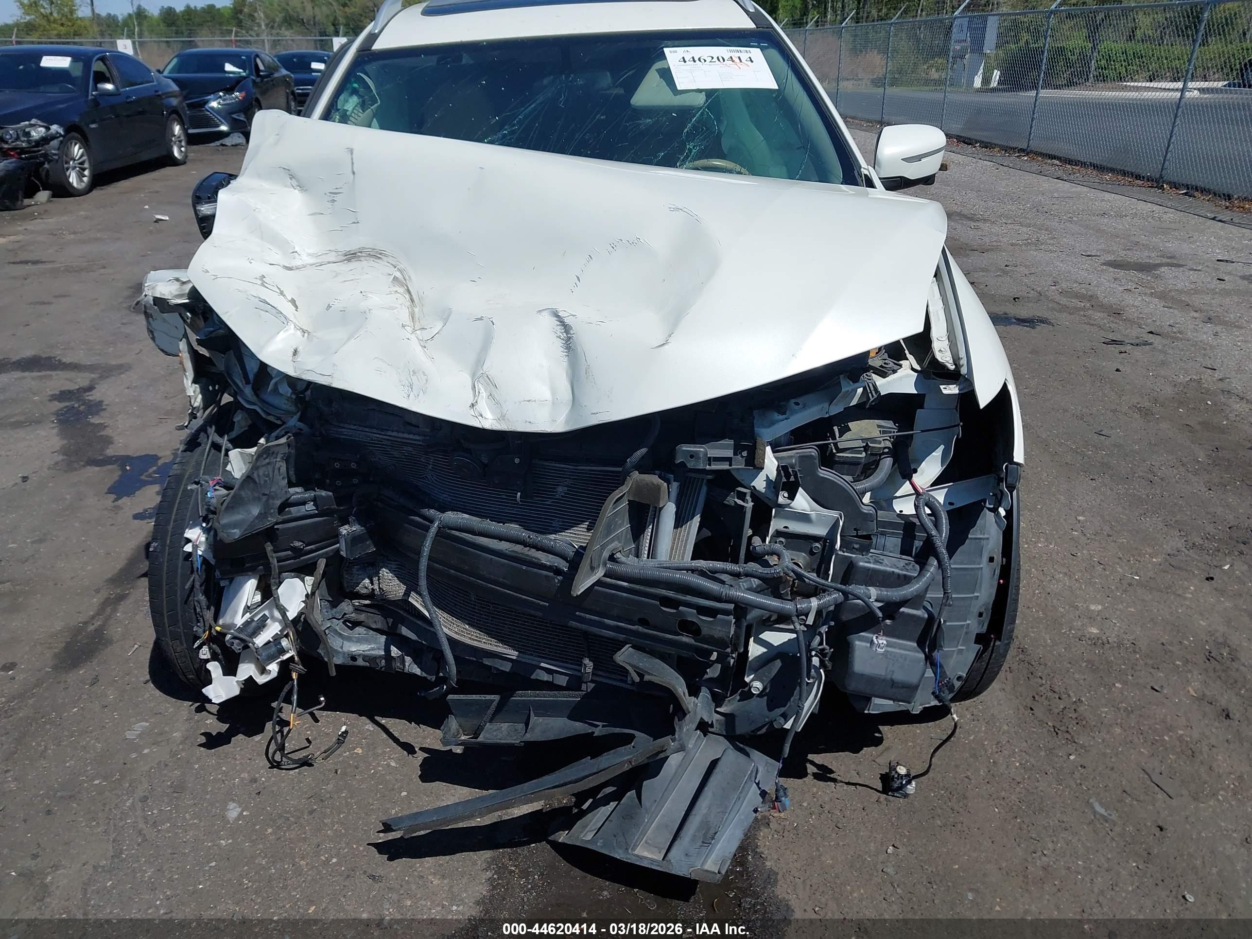 NISSAN ROGUE image 6