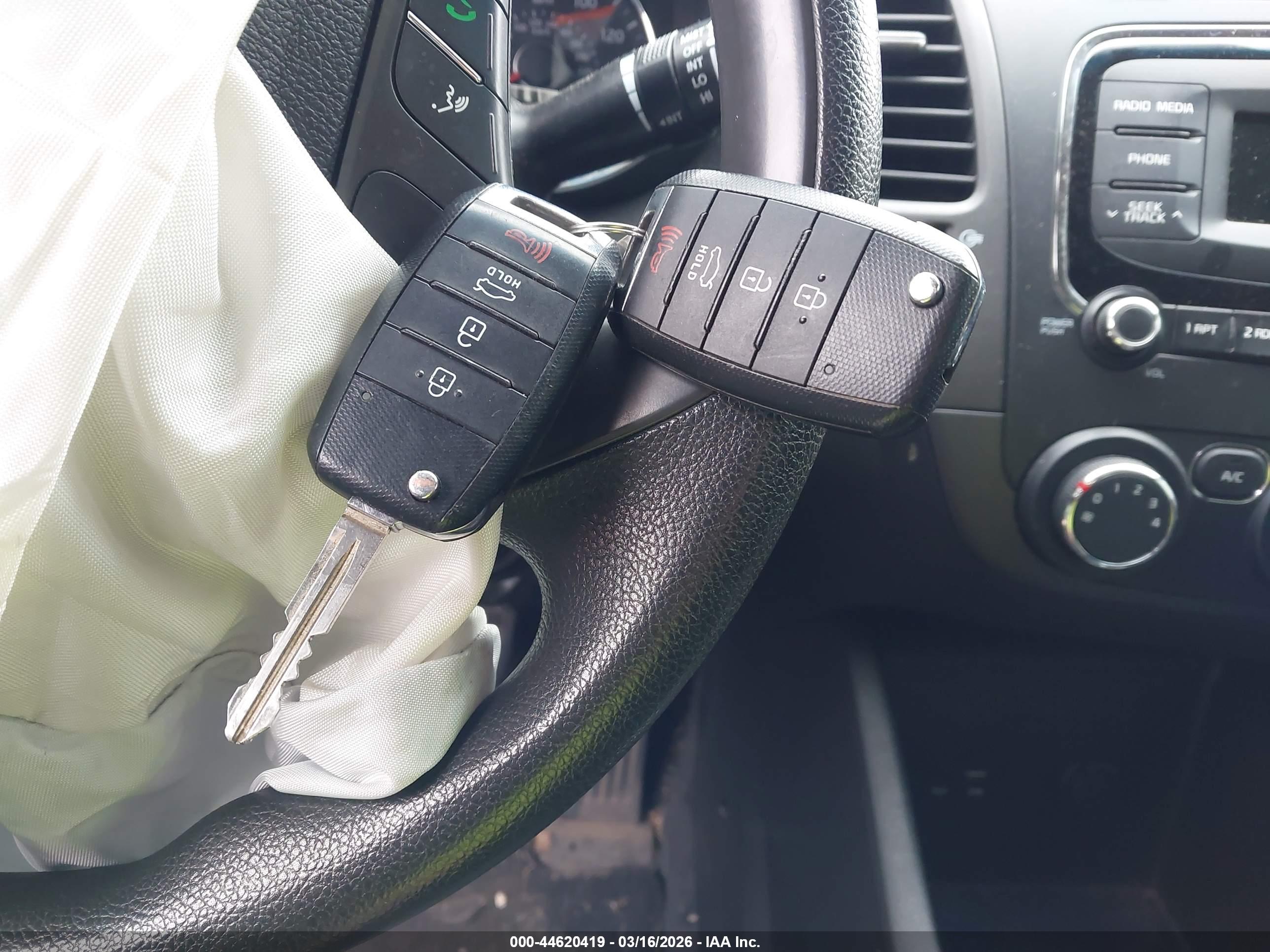 KIA FORTE image 11