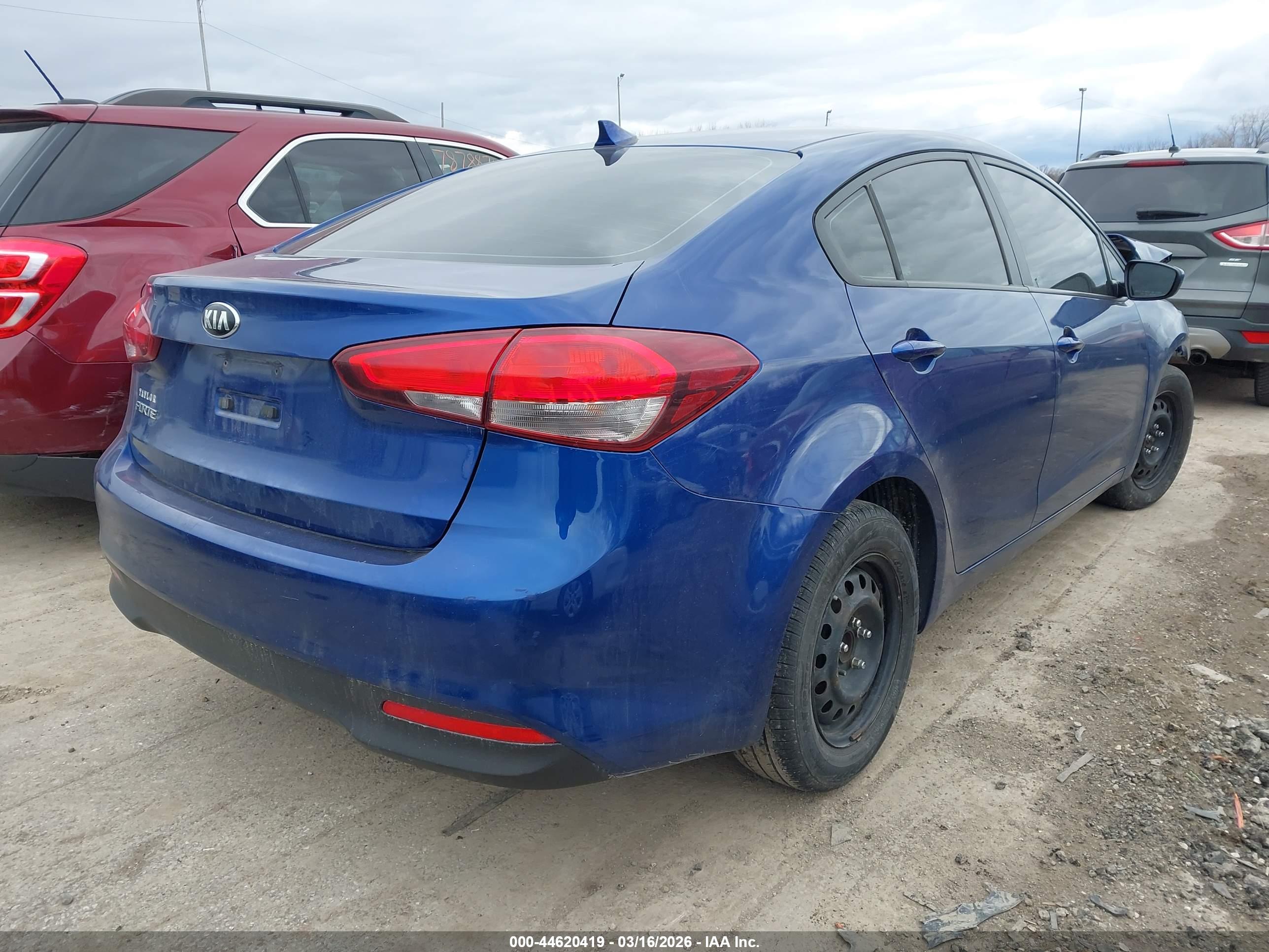 KIA FORTE image 4