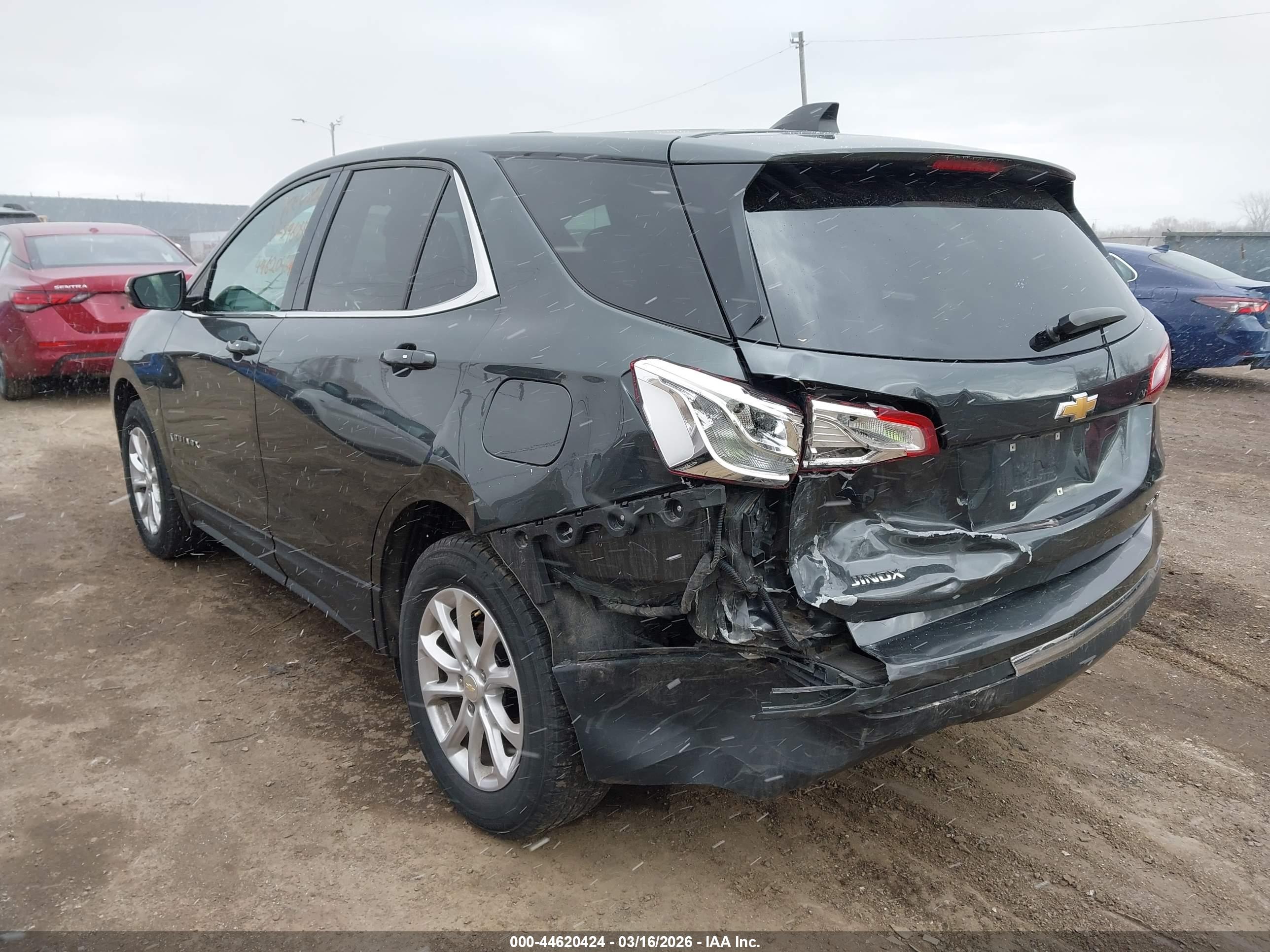 CHEVROLET EQUINOX image 3