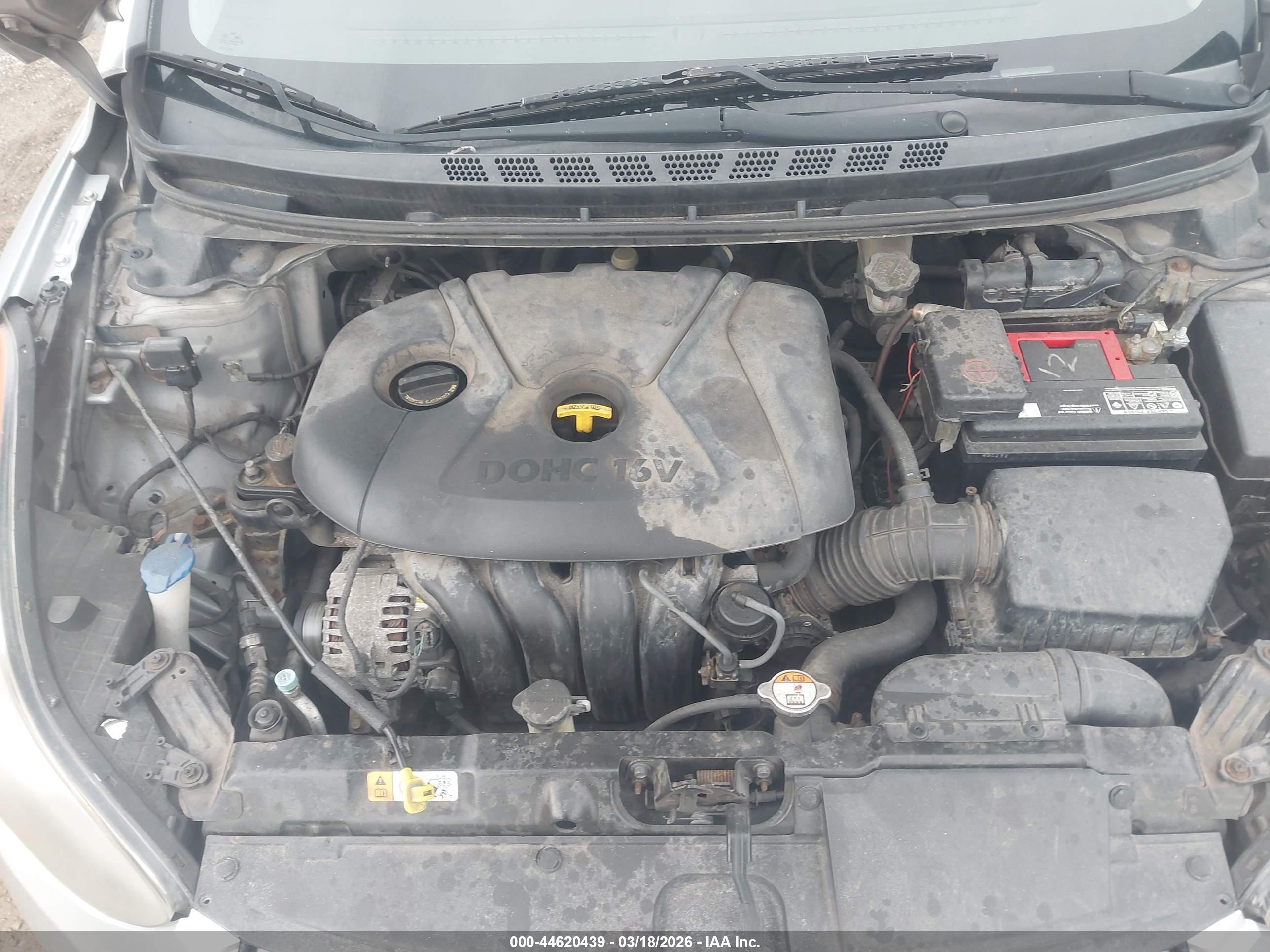 HYUNDAI ELANTRA image 10