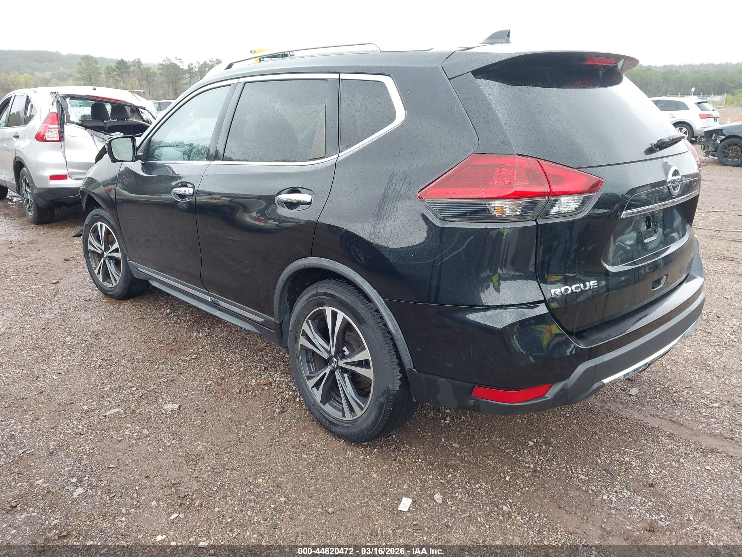 NISSAN ROGUE image 3