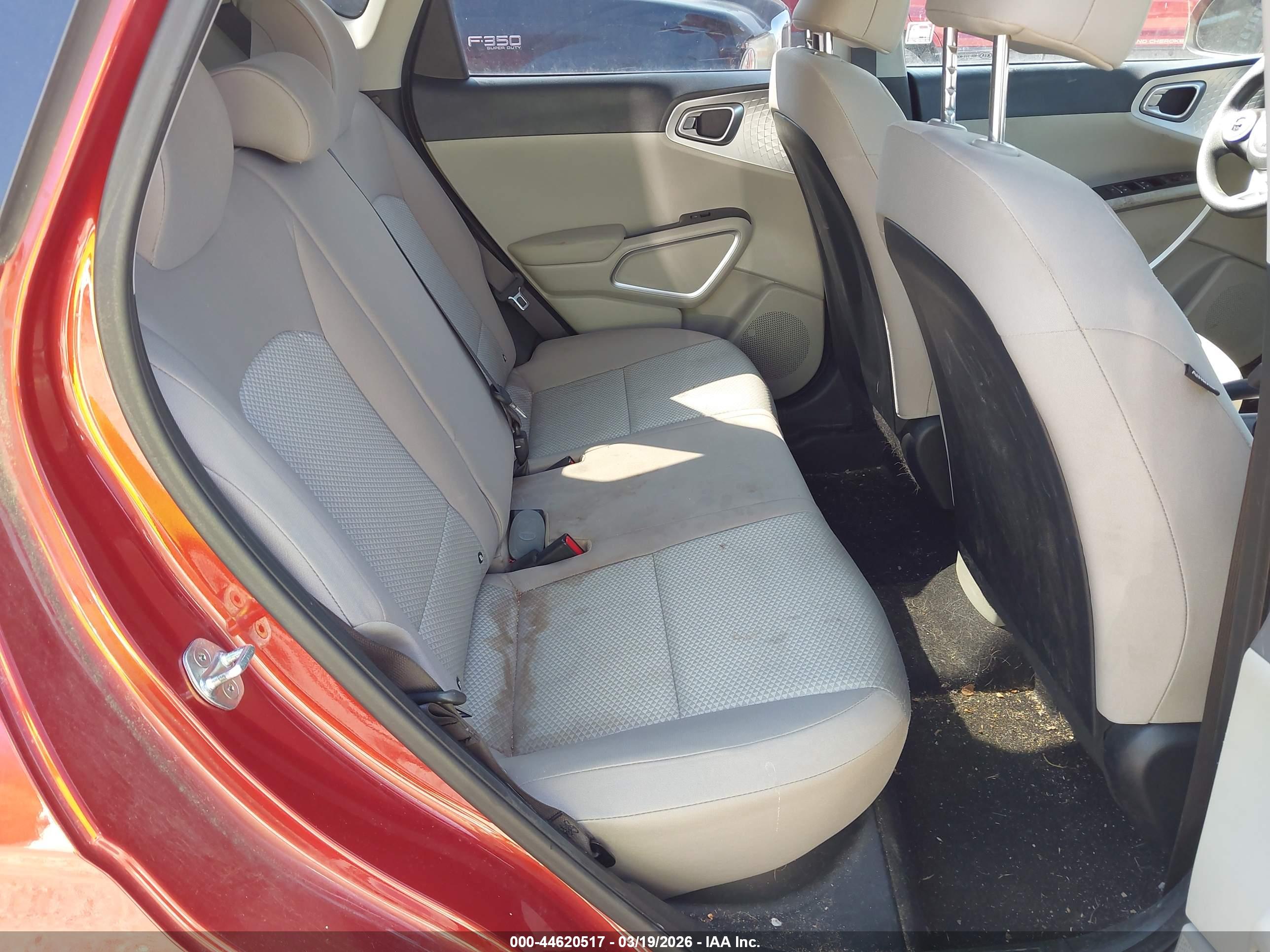 KIA SOUL image 8
