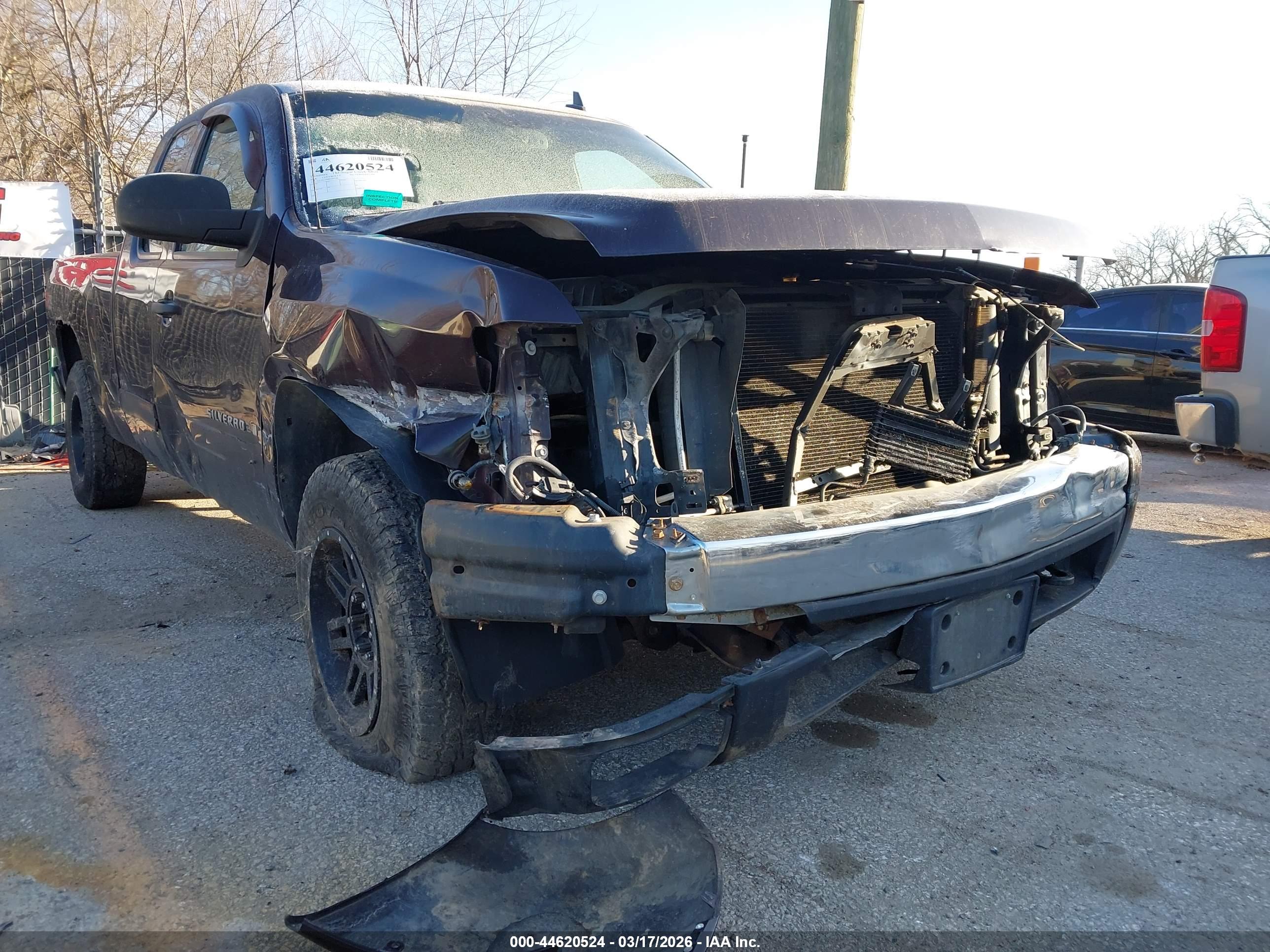 CHEVROLET SILVERADO image 6