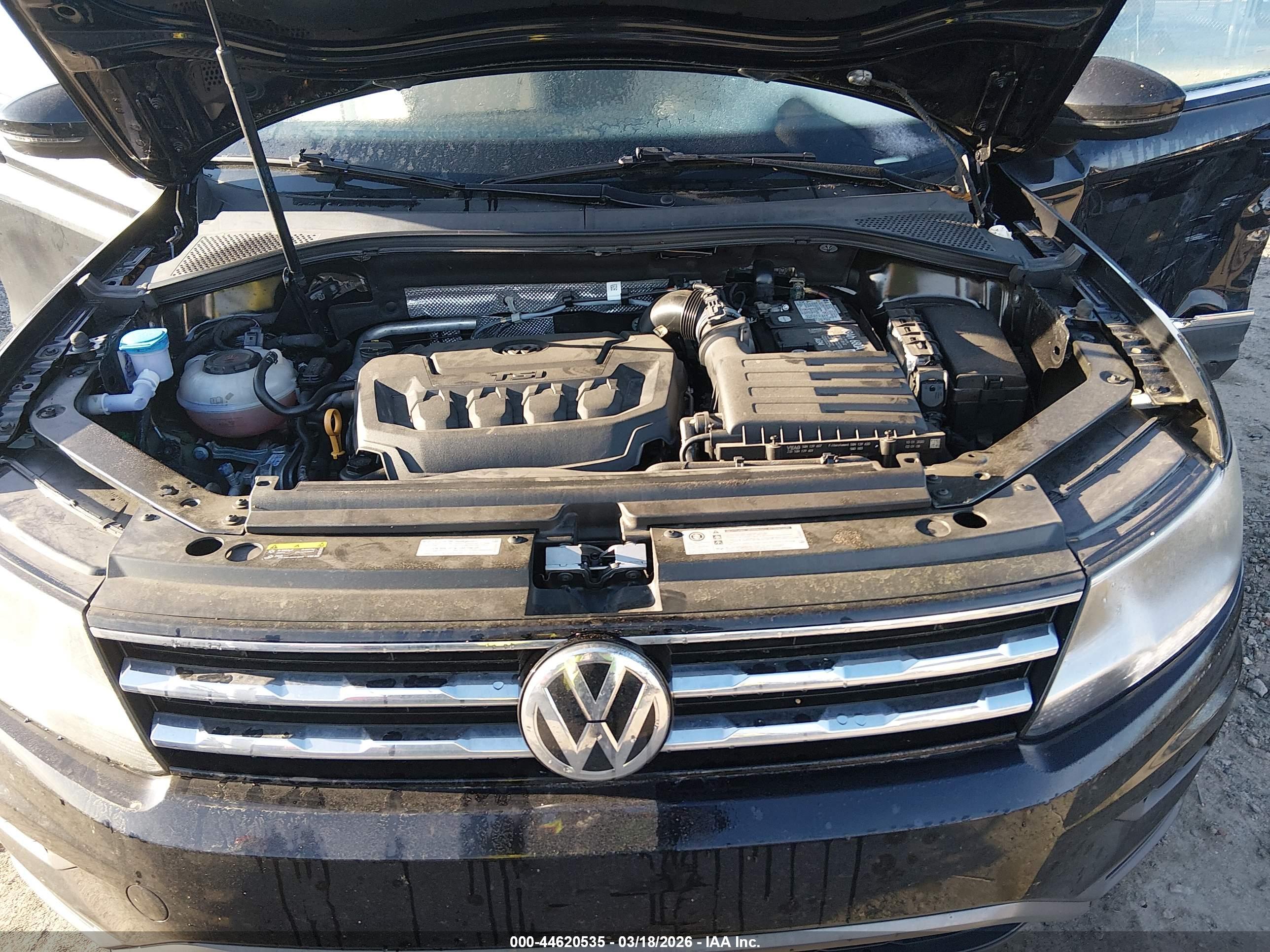 VOLKSWAGEN TIGUAN image 10