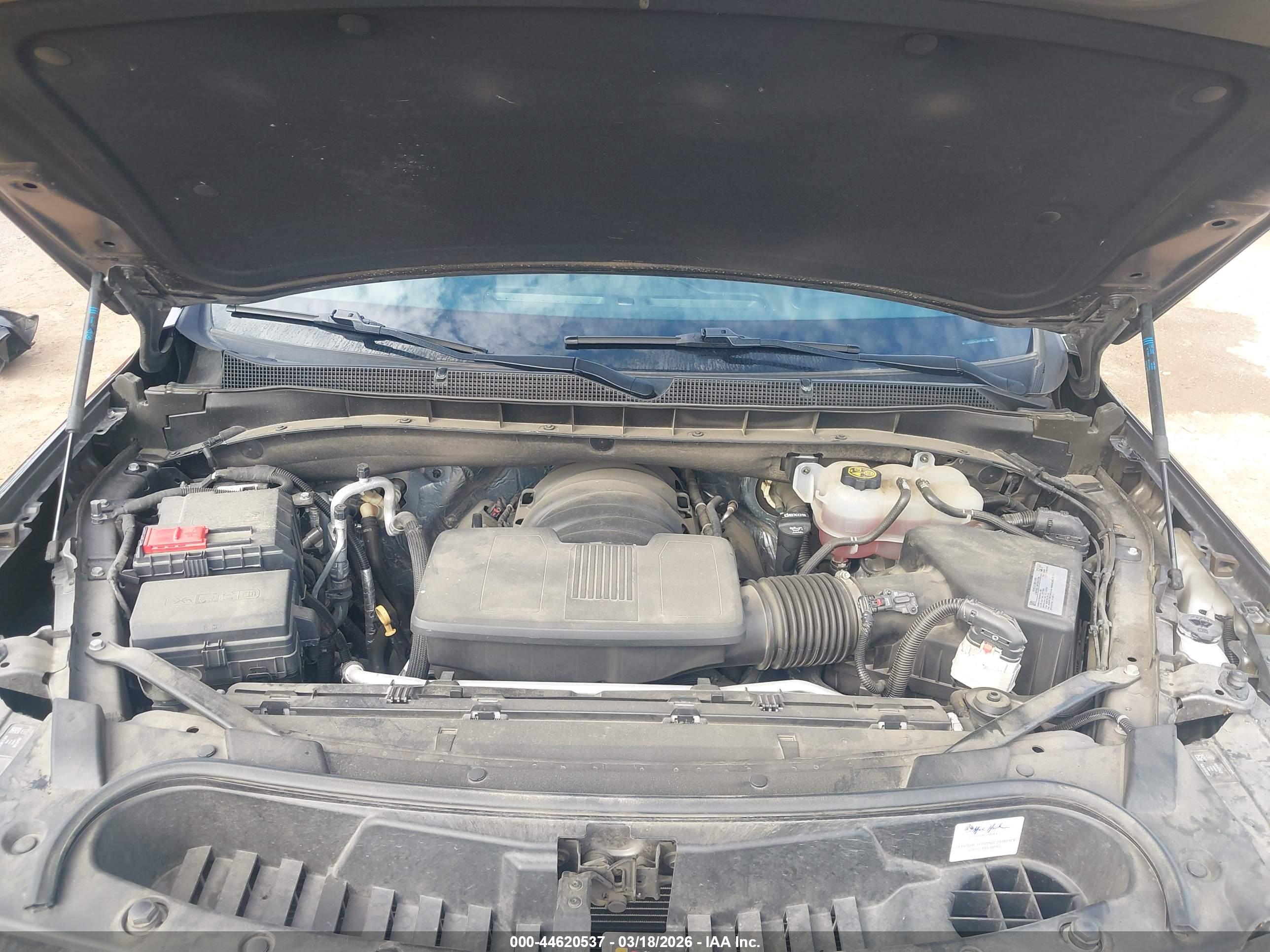 CHEVROLET TAHOE image 10