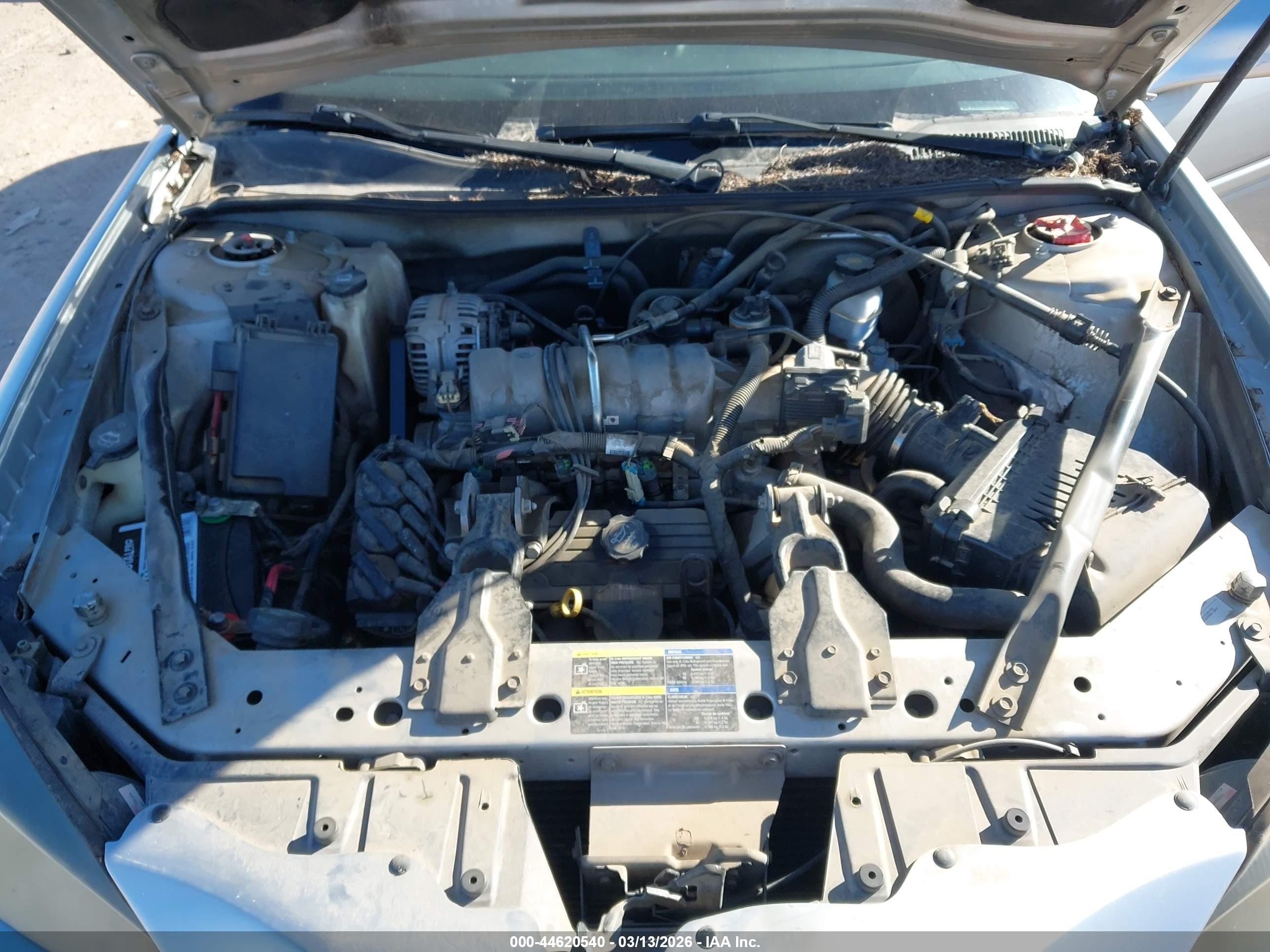 PONTIAC GRAND image 10