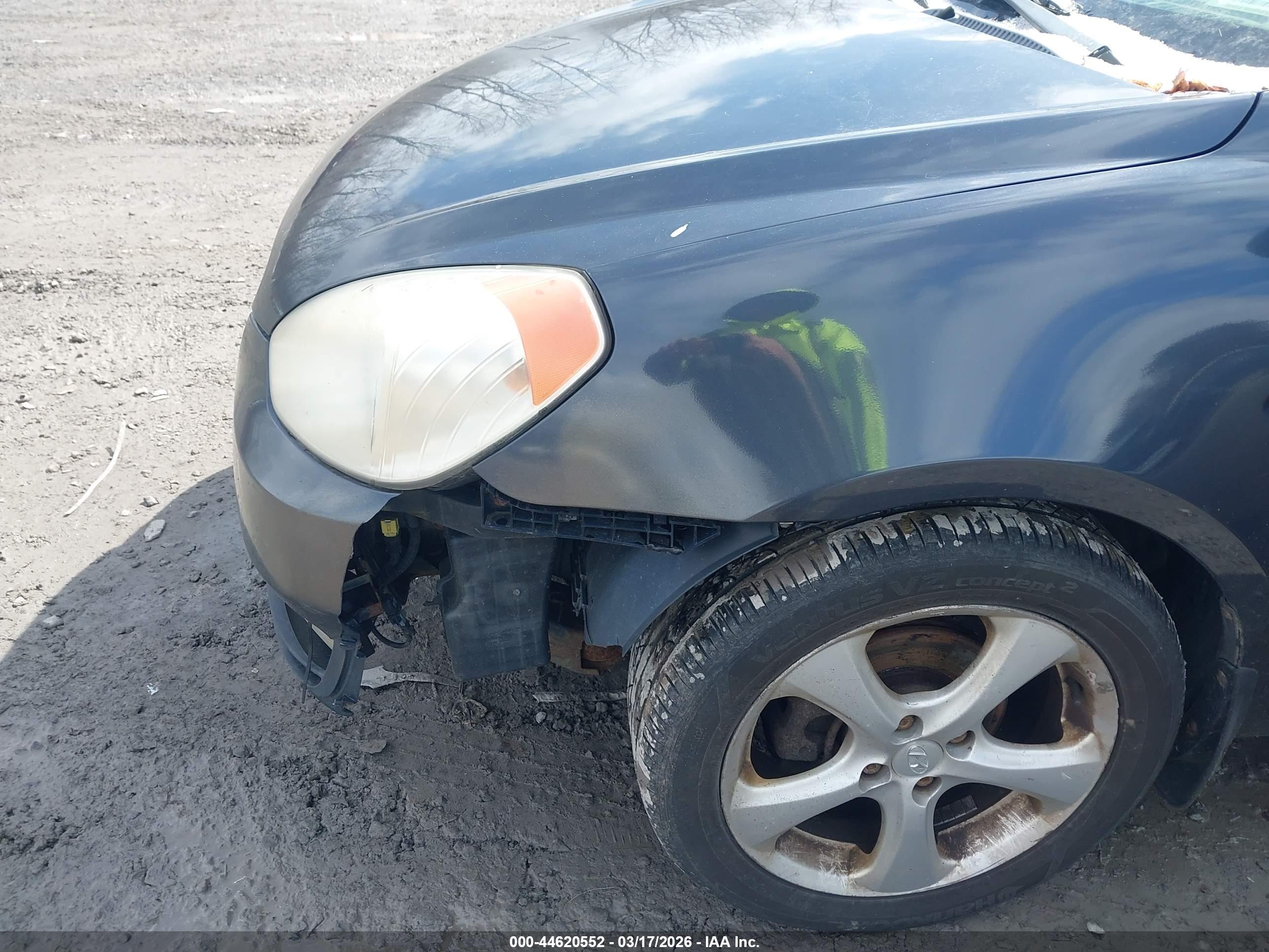 HYUNDAI ACCENT image 6