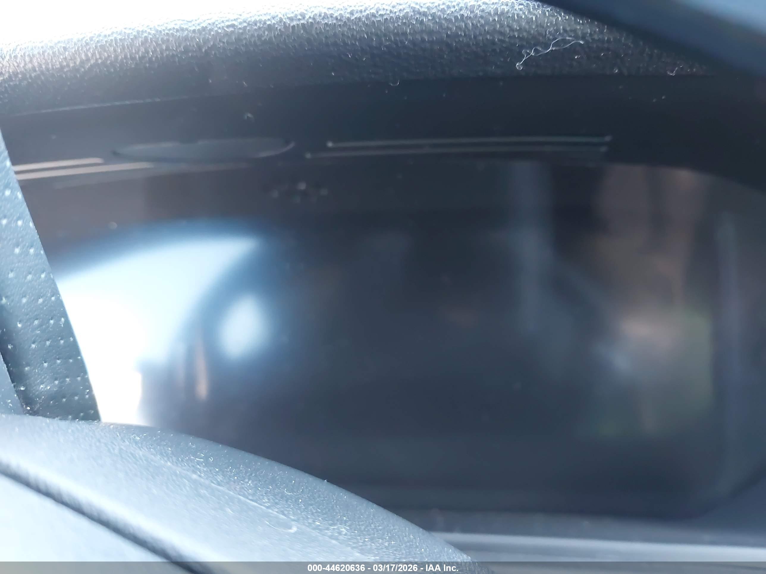 LAND ROVER image 7