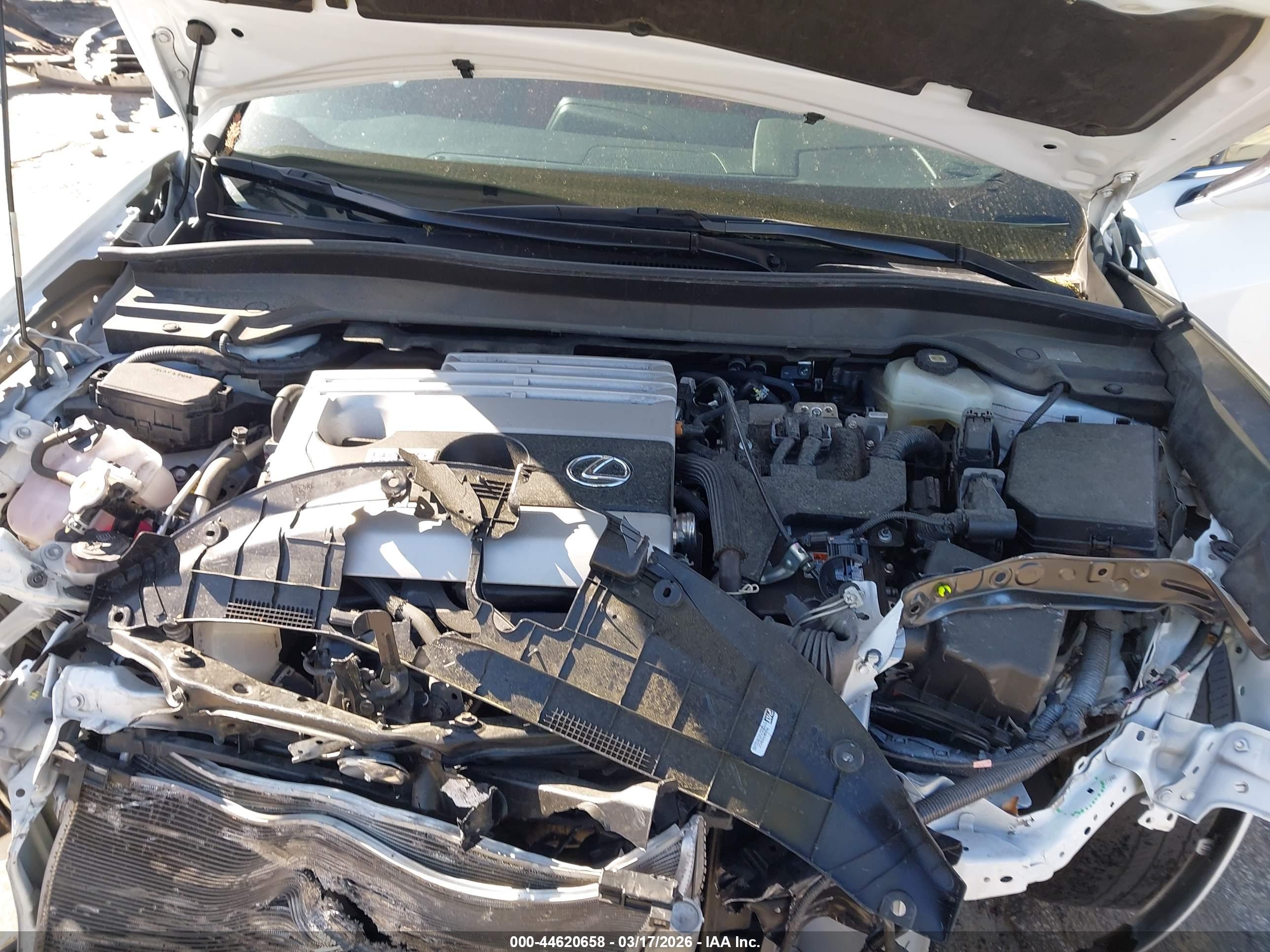 LEXUS UX image 10
