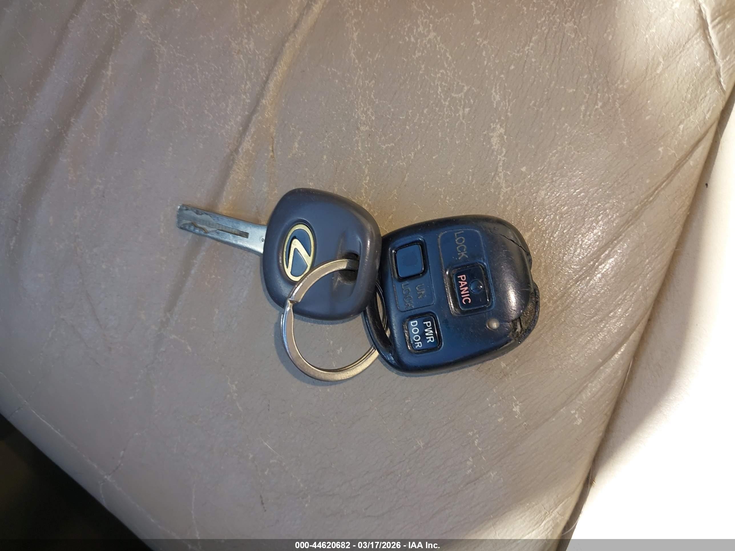 LEXUS RX image 11