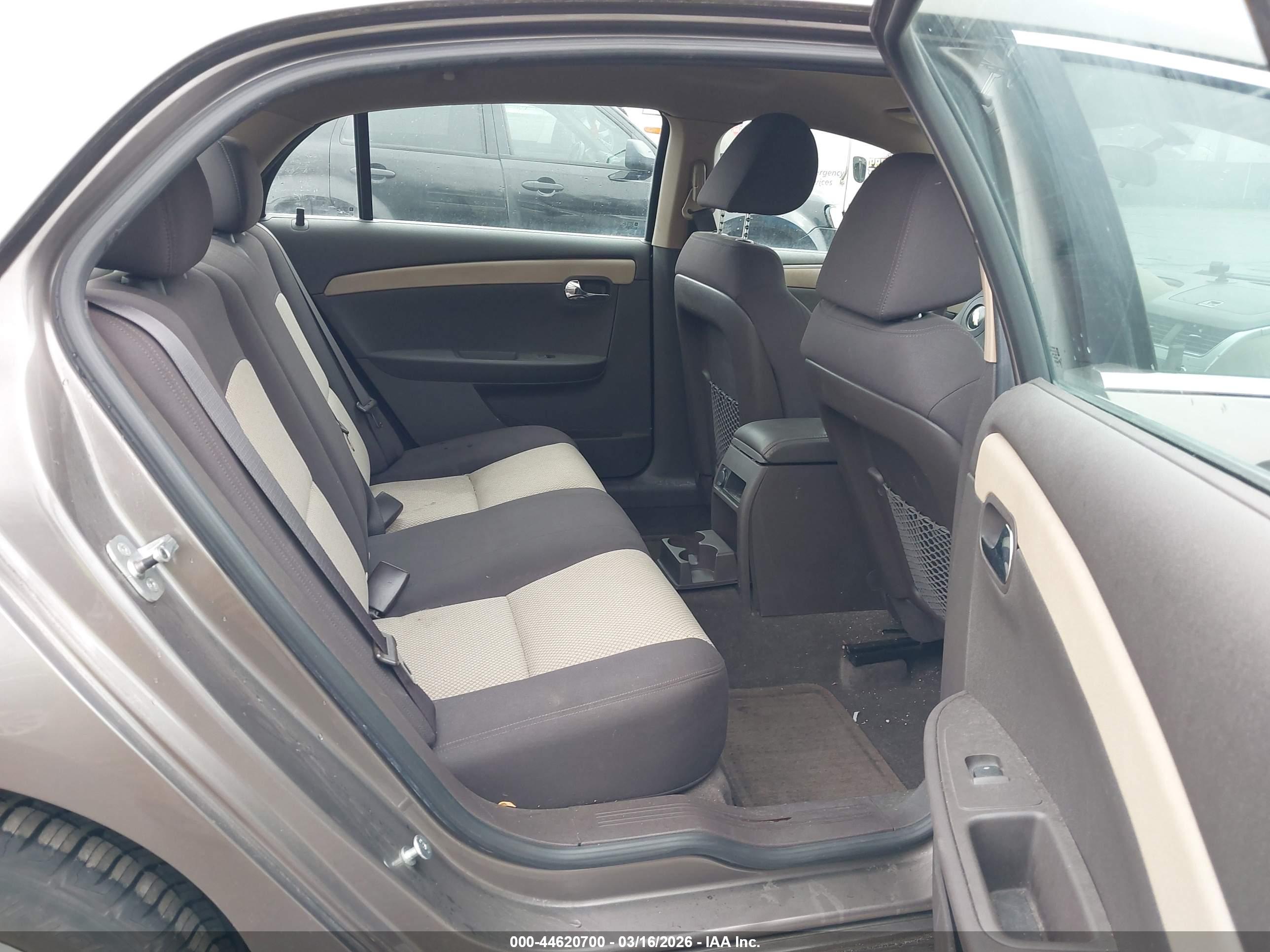 CHEVROLET MALIBU image 8